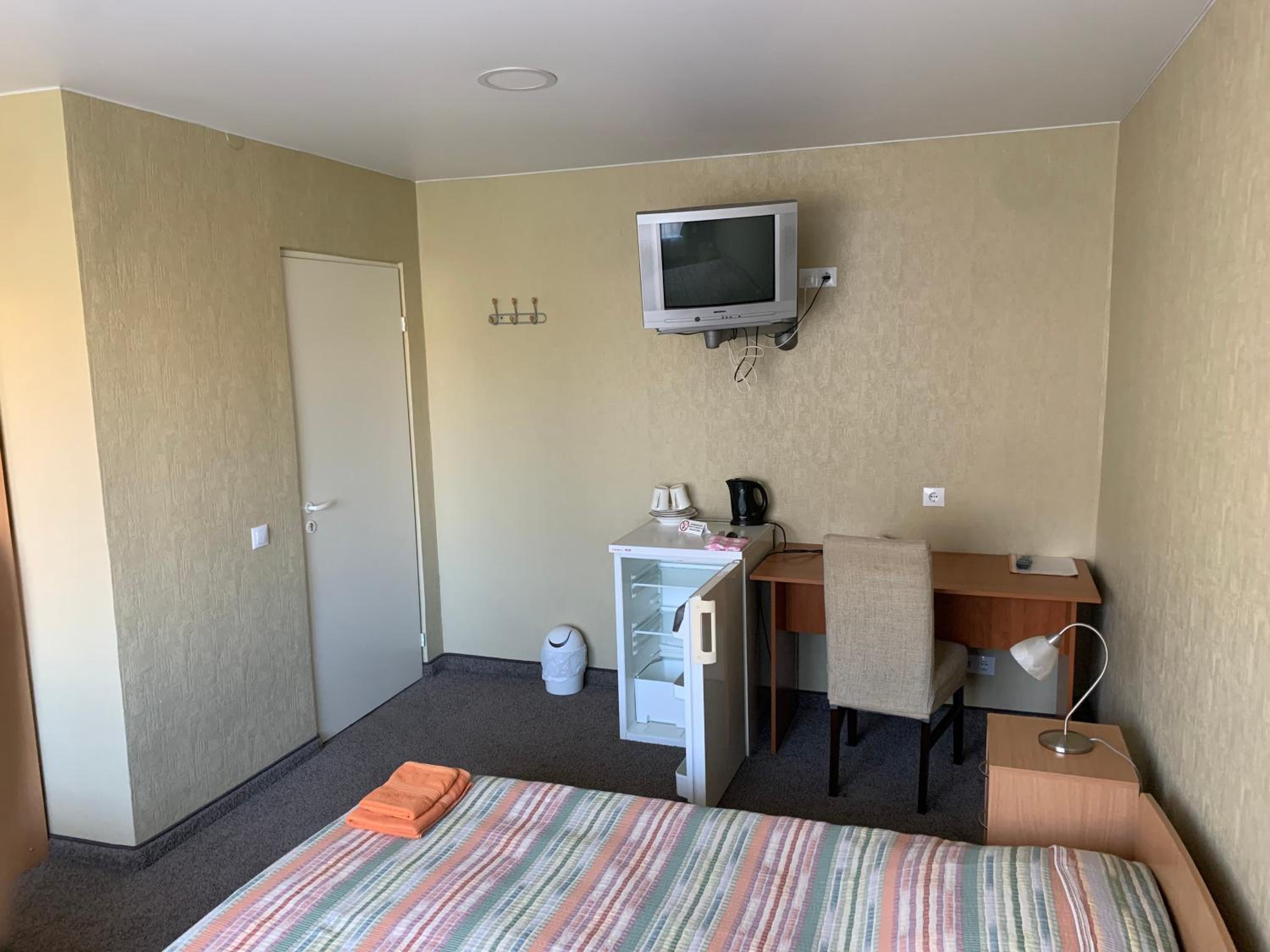 Double or Twin Room with Private External Bathroom photo 2