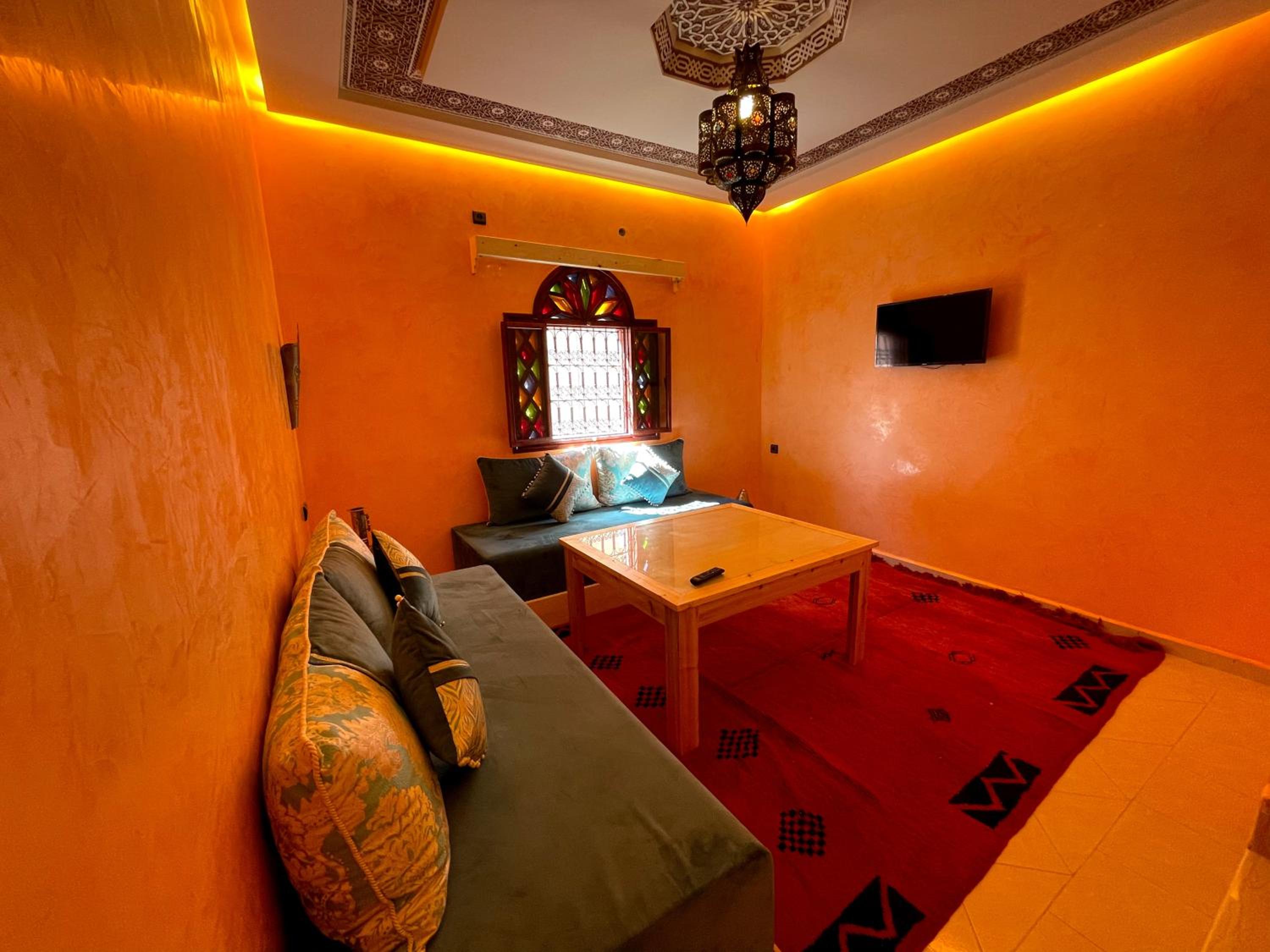 Two-Bedroom Apartment - Photo 14