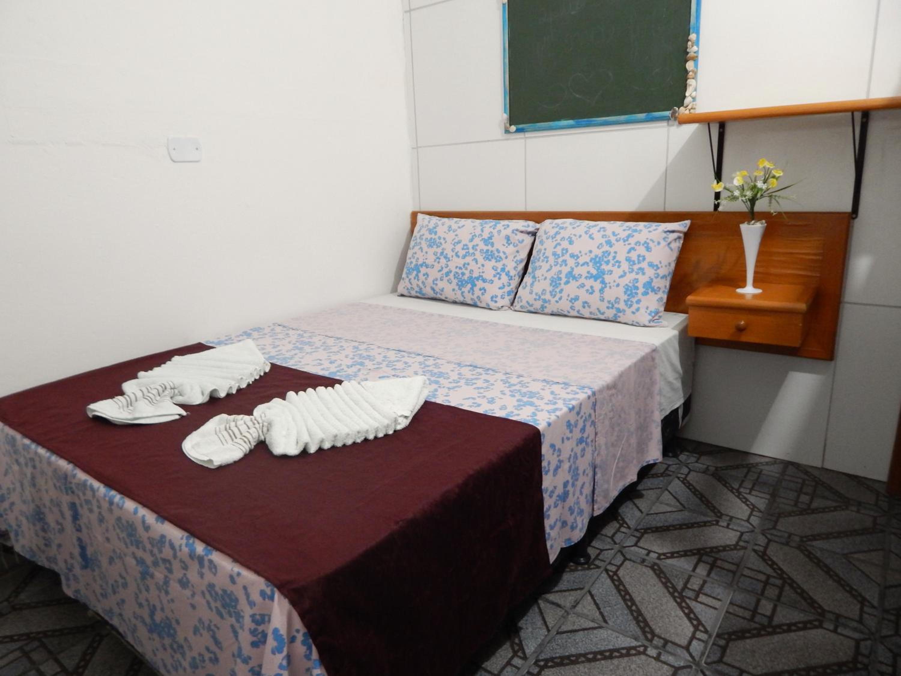 Economy Quadruple Room - Photo 1