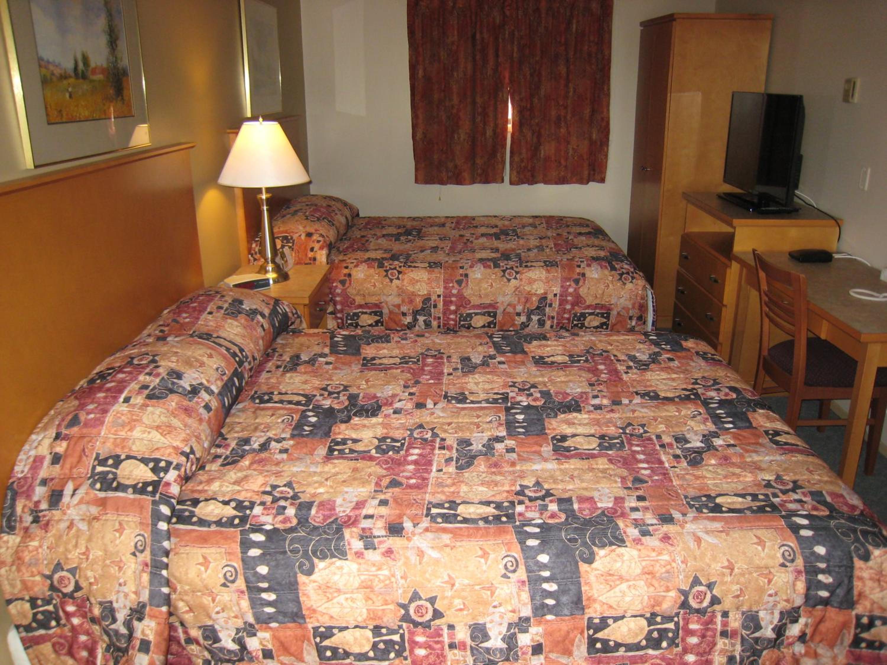 Standard Queen Room with Two Queen Beds - Non-Smoking