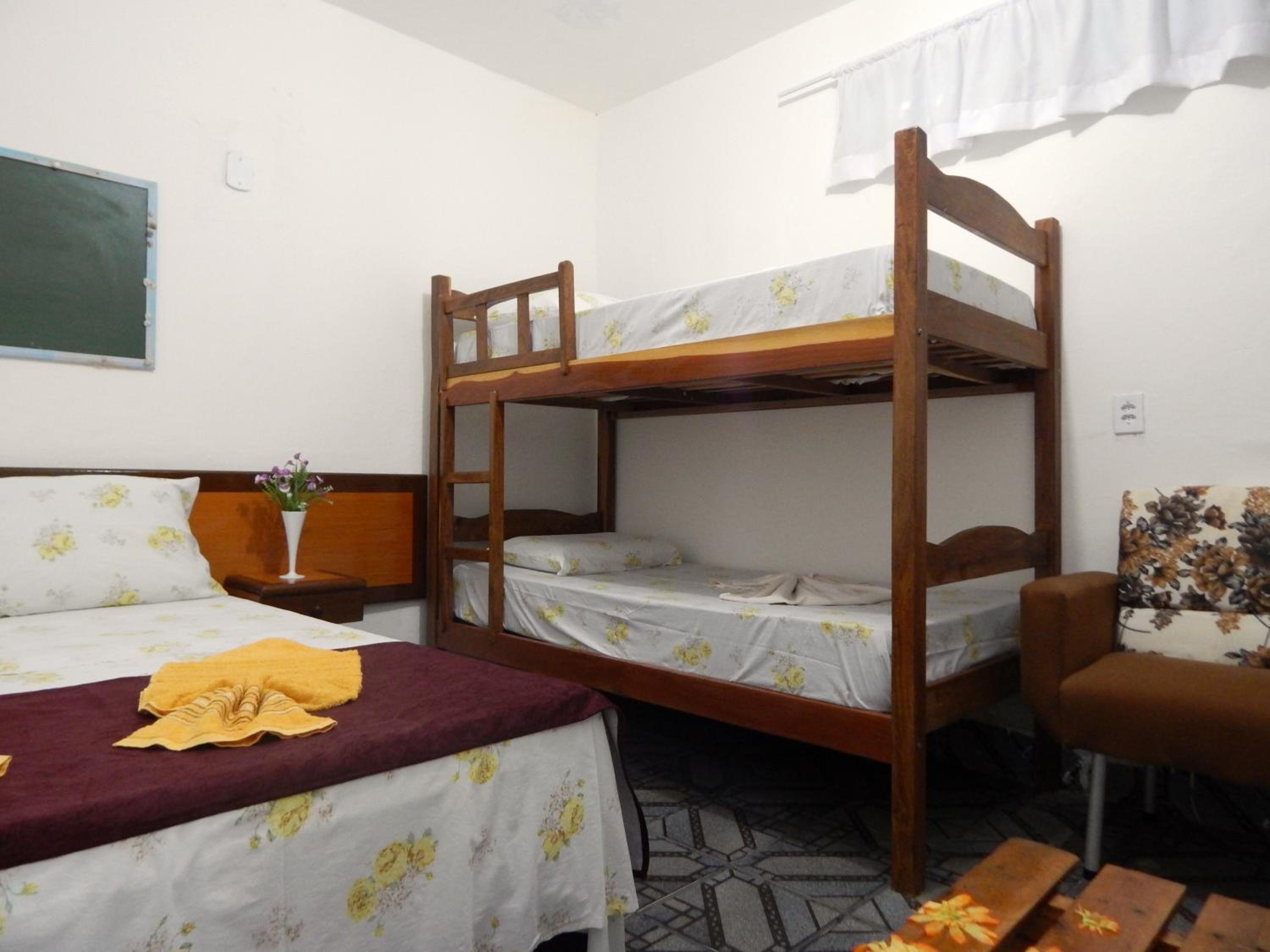 Quadruple Room - Photo 4