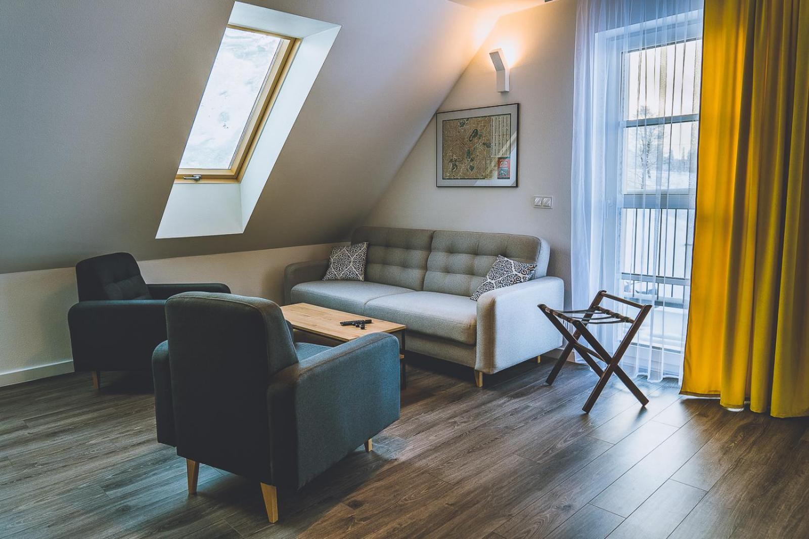 Suite with Mountain View photo 3