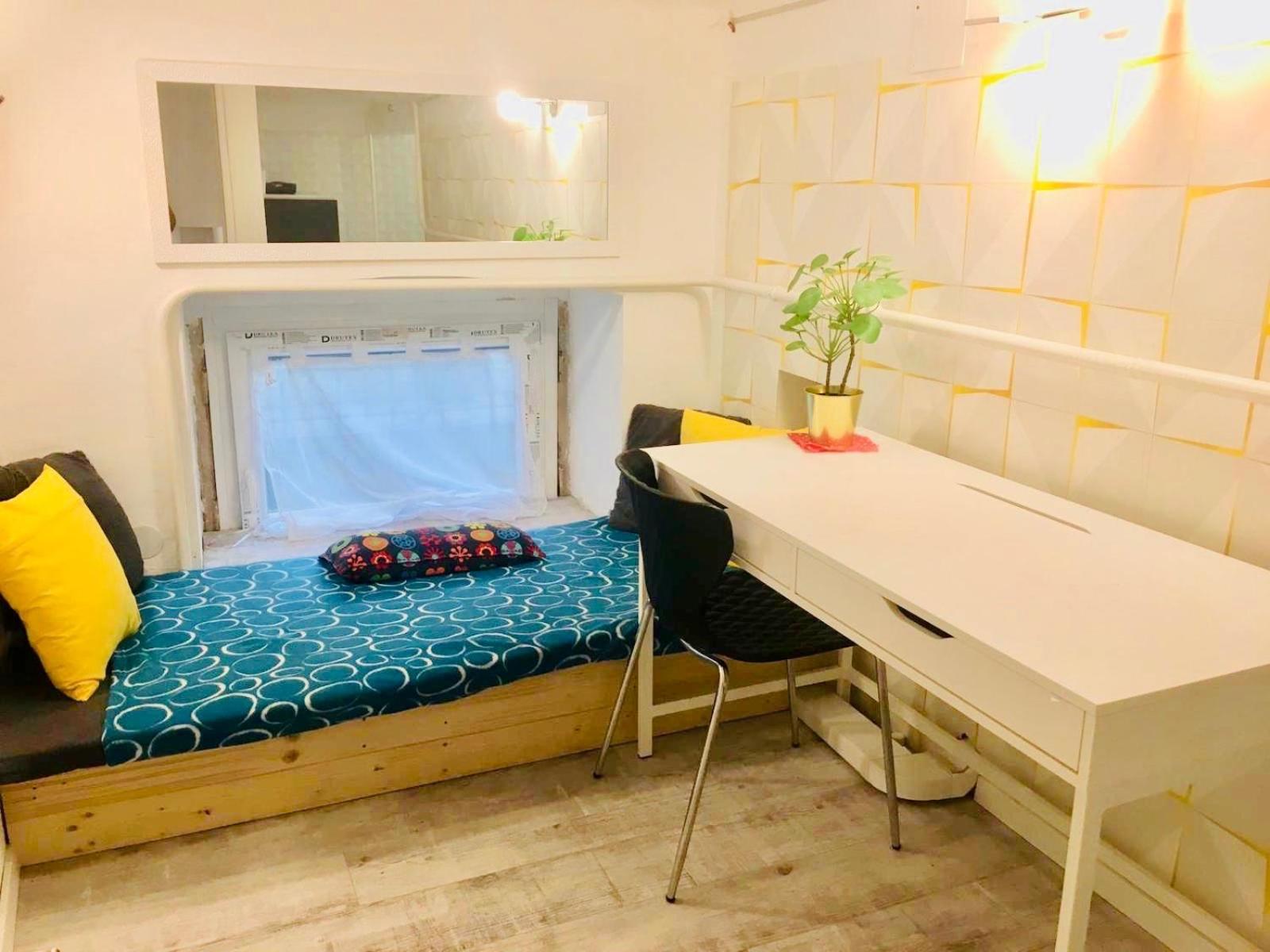 Two-Bedroom Apartment - Photo 20
