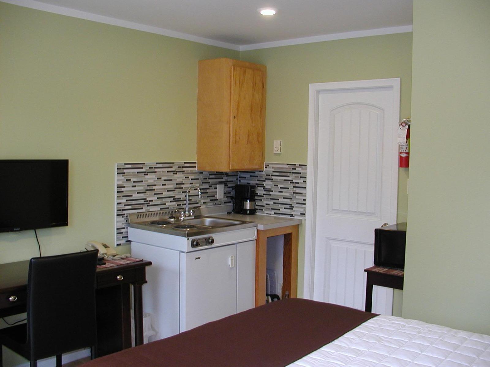 Queen Room photo 3