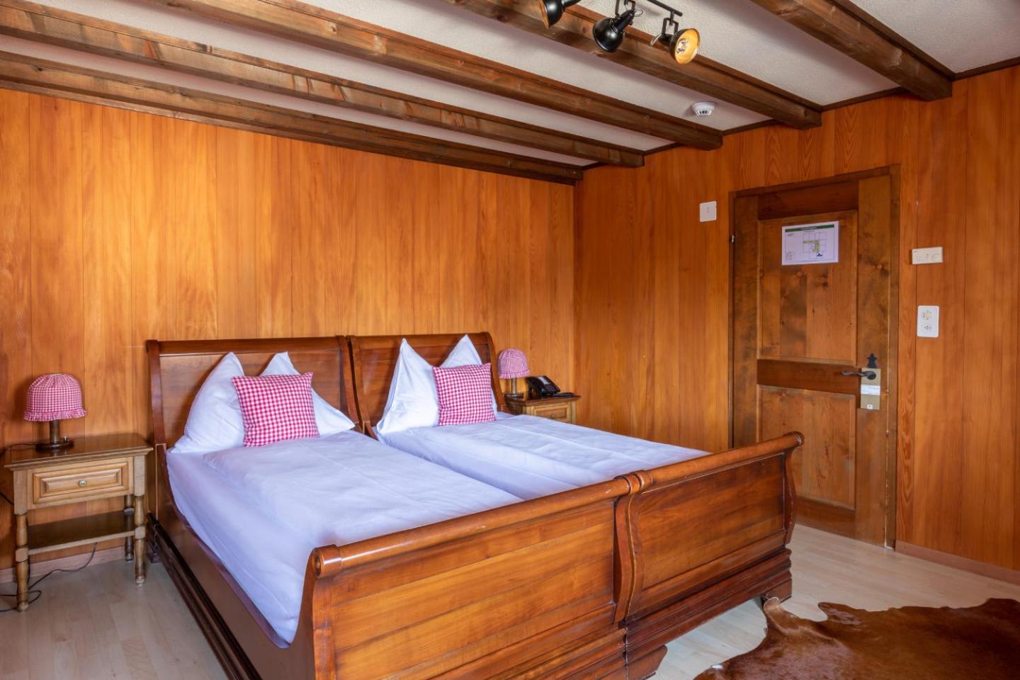 Standard Double Room with Bath photo 3