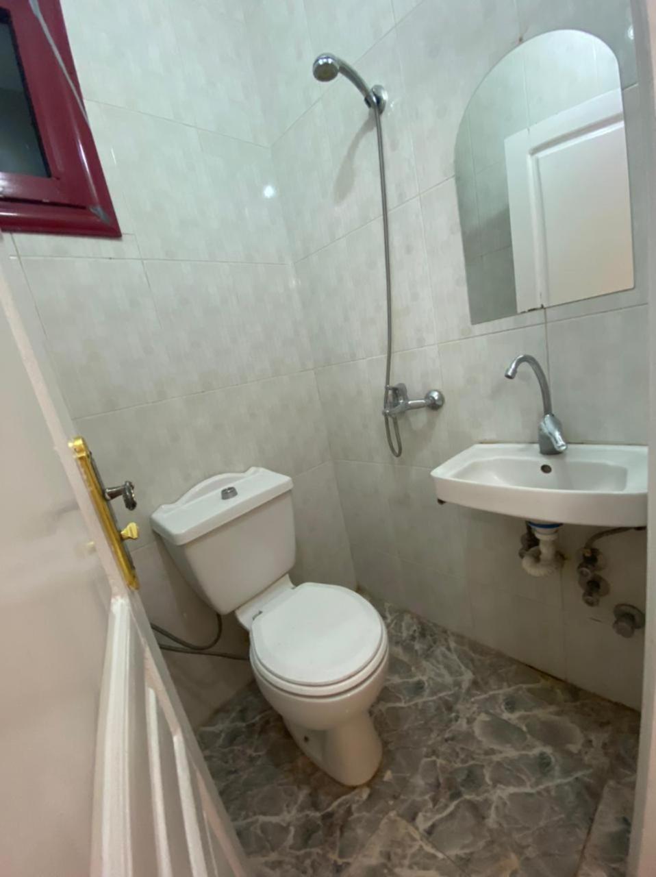 One-Bedroom Apartment (2 Adults) - Photo 6