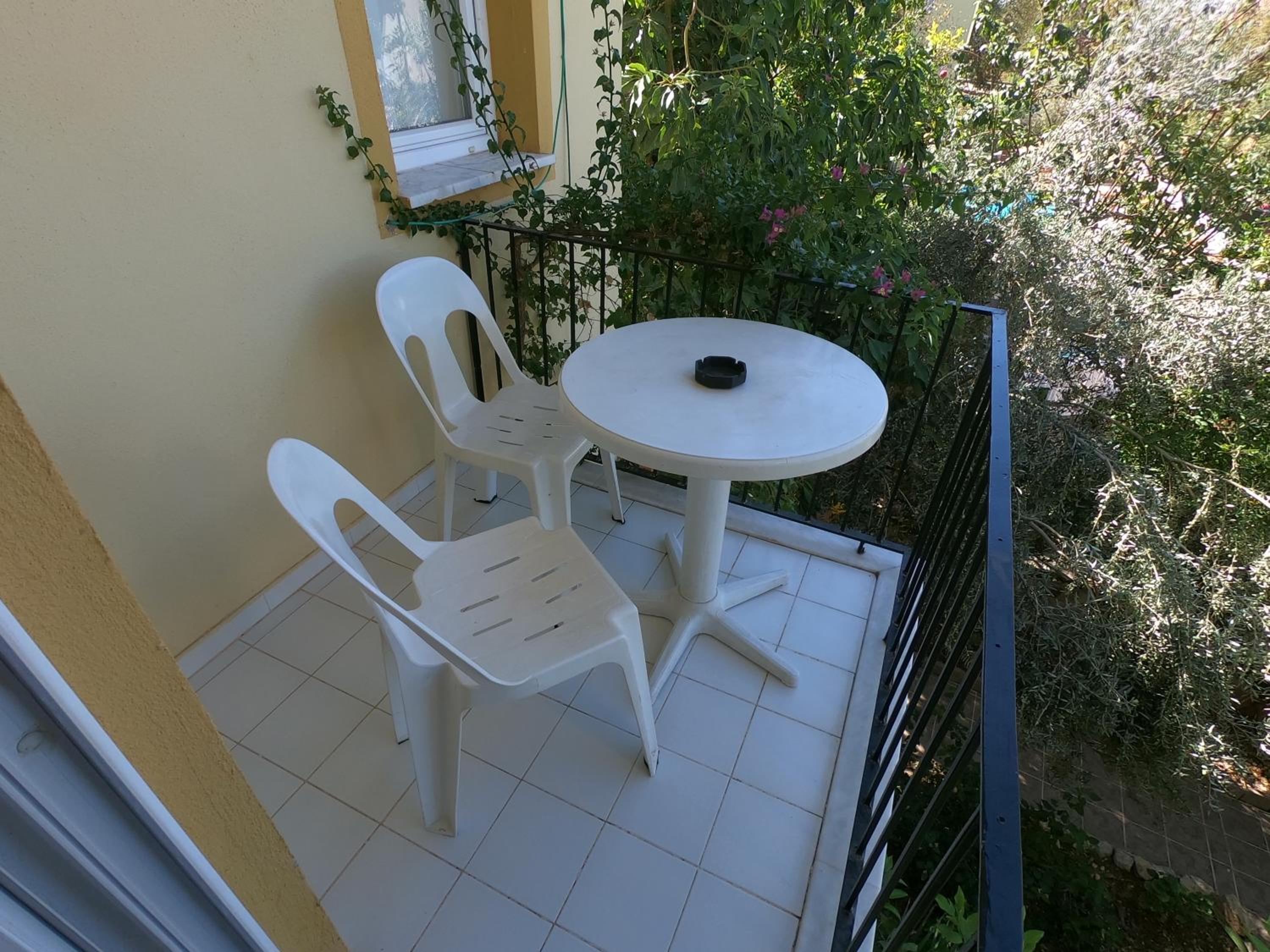 Double Room with Balcony photo 3