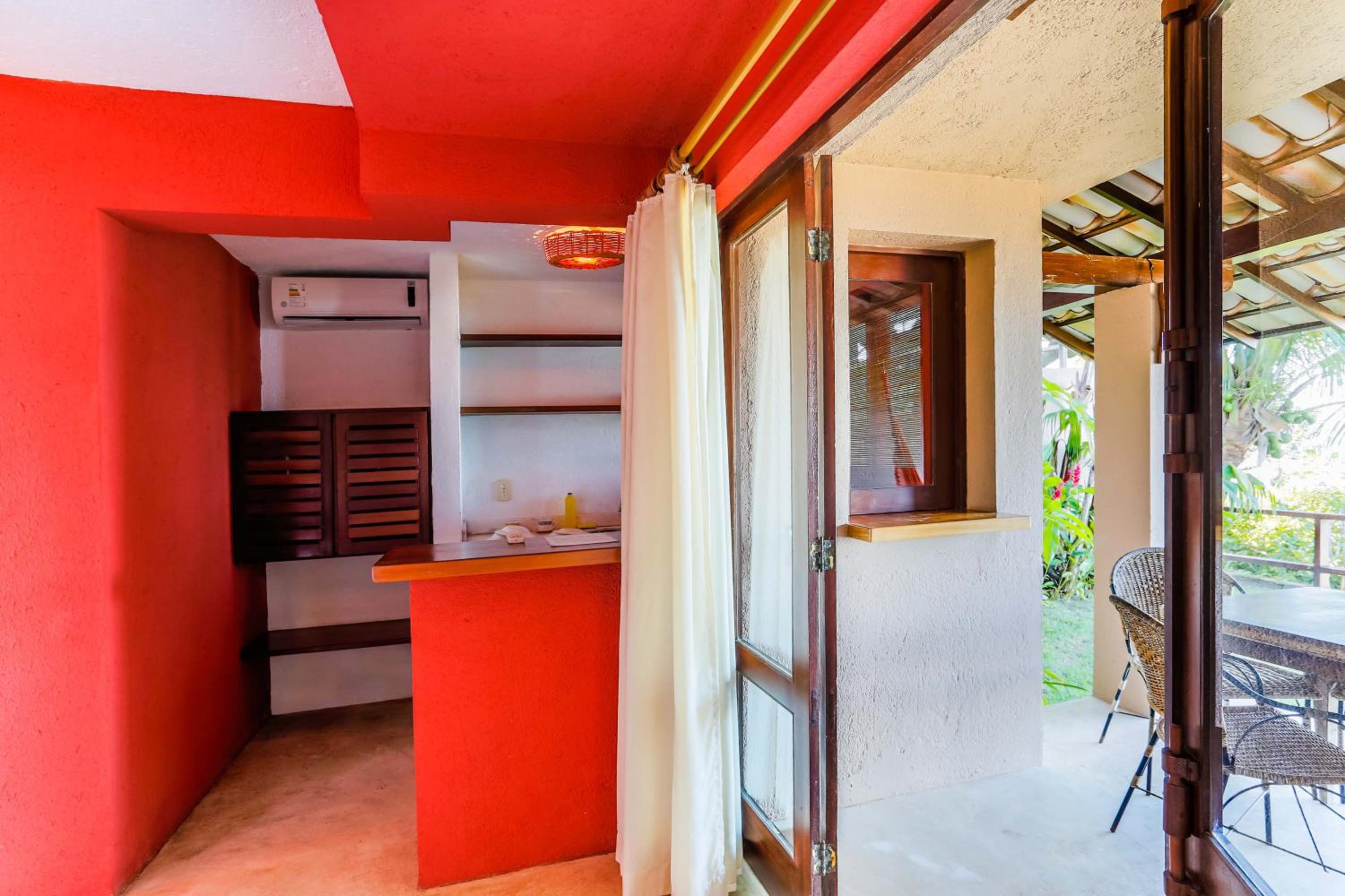 One-Bedroom Apartment with Balcony and Sea View