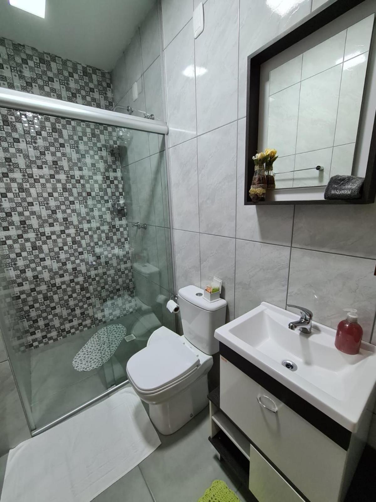 Suite with Private Bathroom photo 3