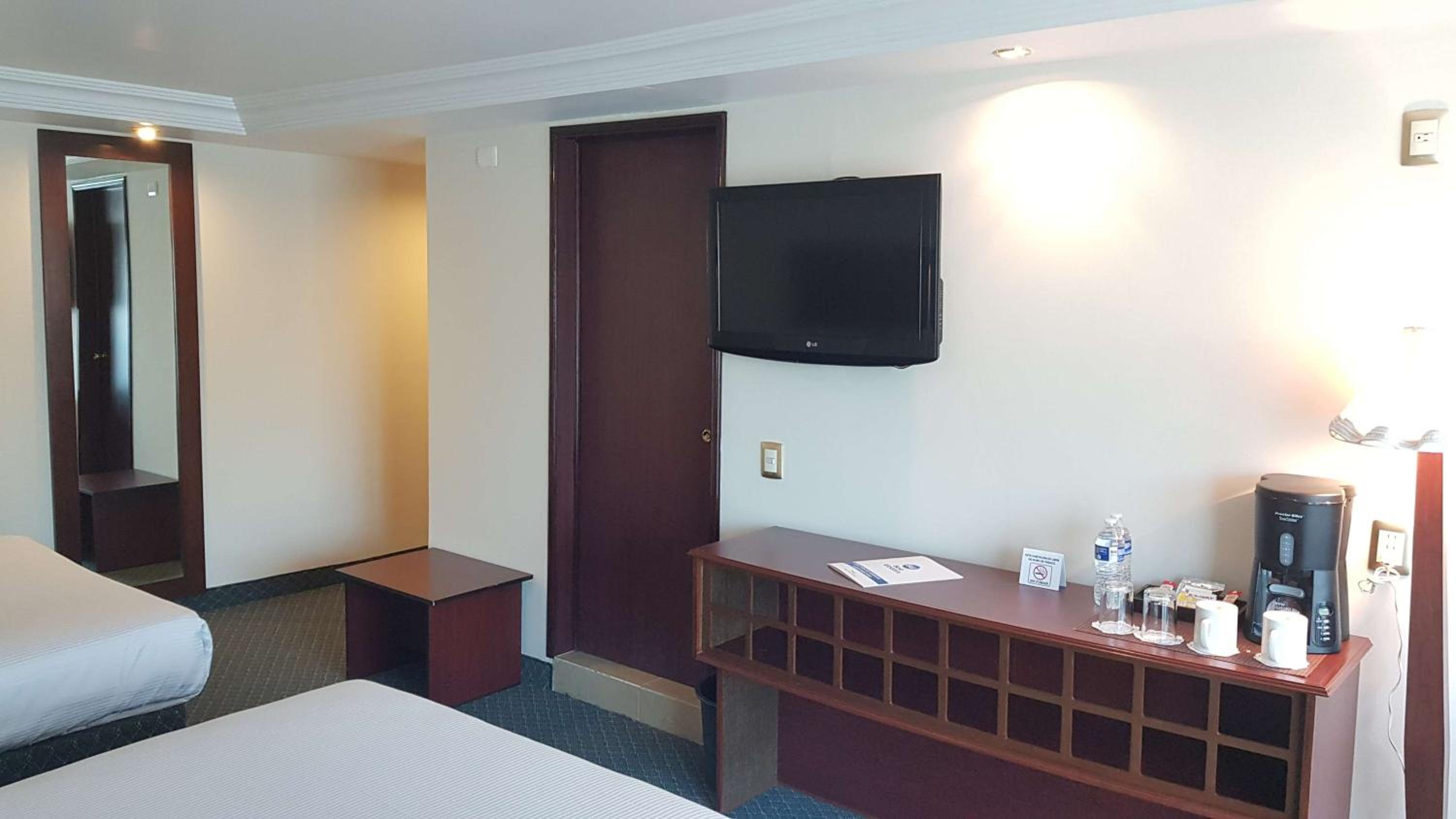 Double Room - Non-Smoking