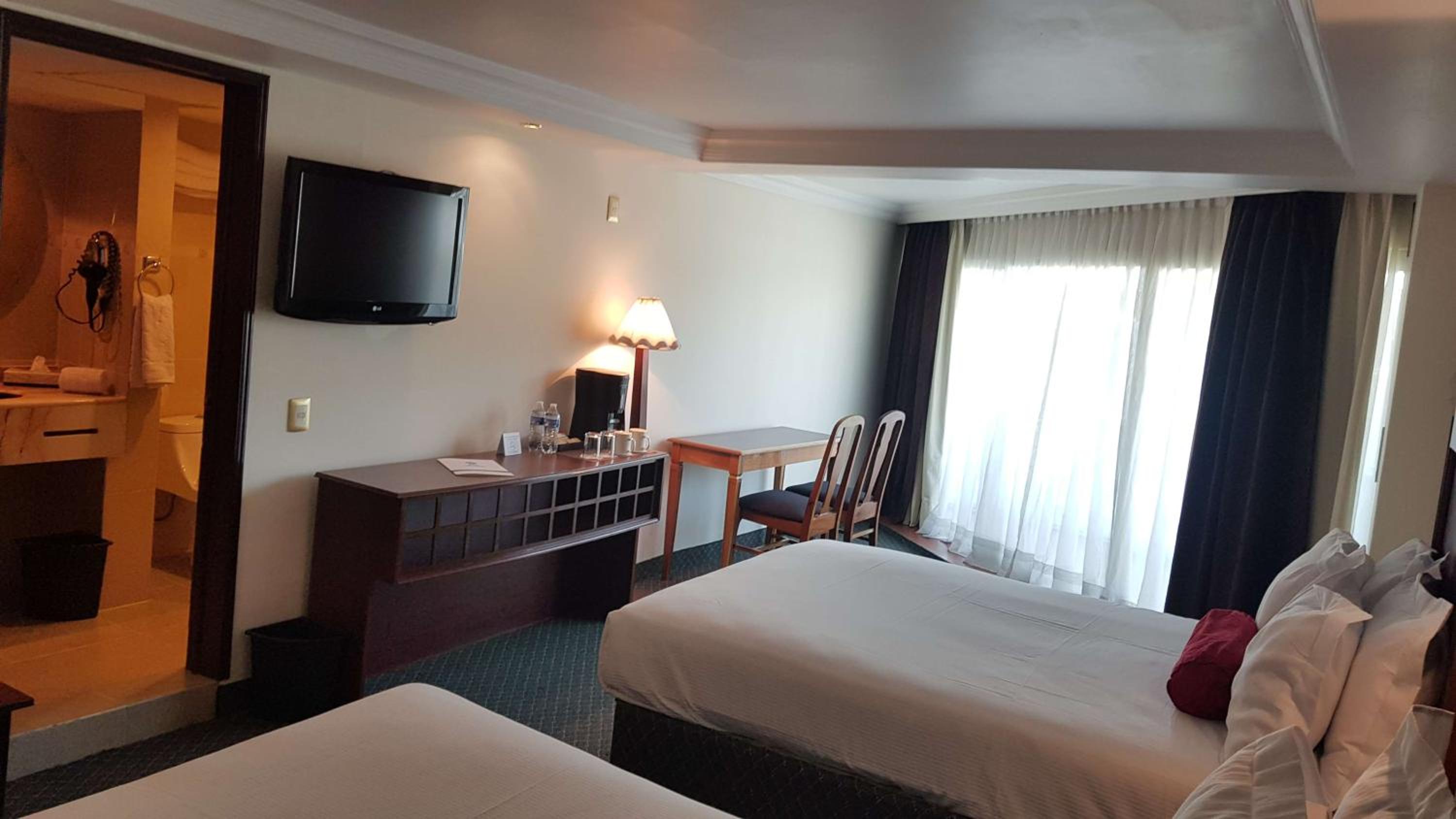 Double Room - Non-Smoking
