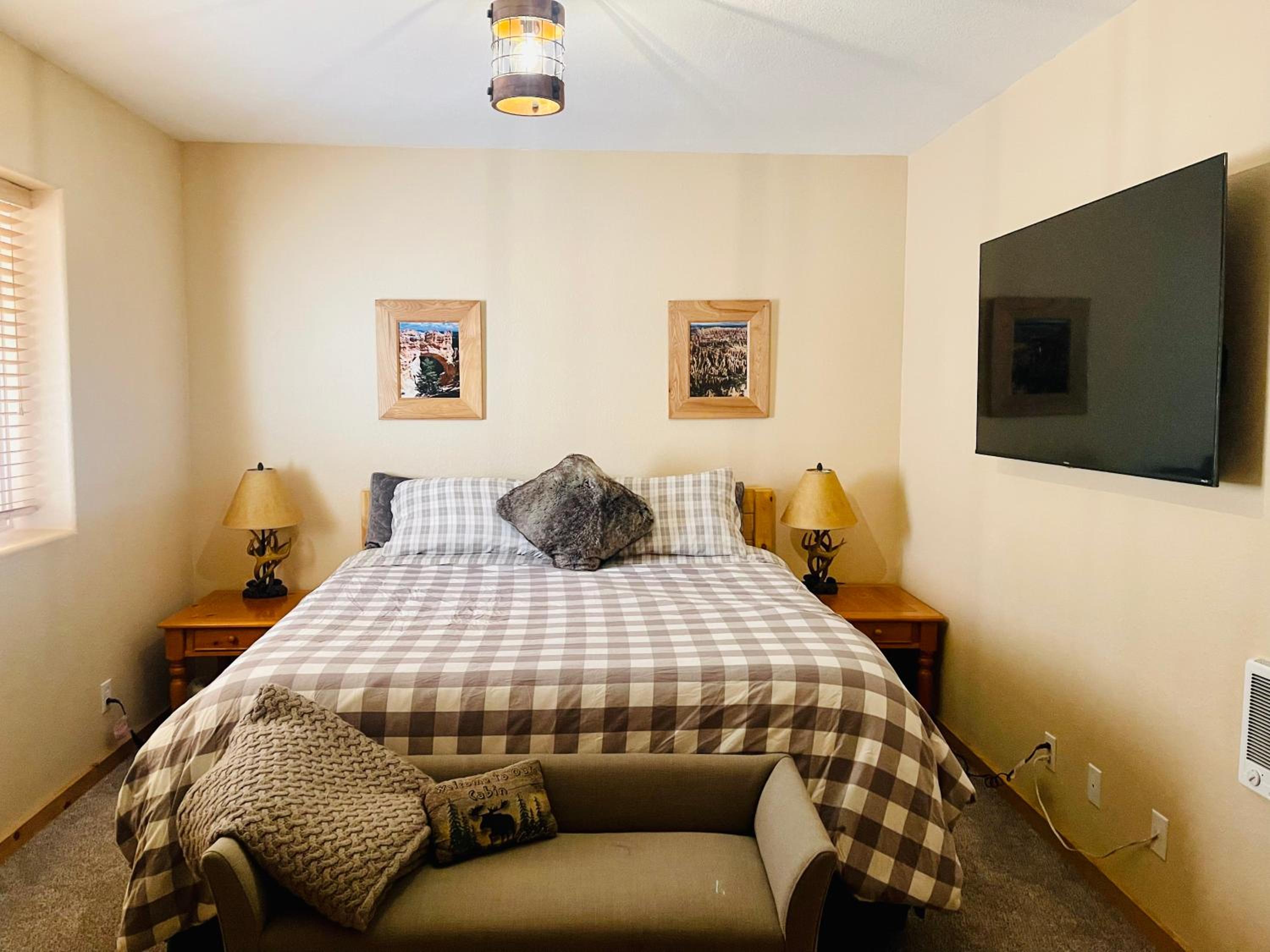 Three-Bedroom House photo 1
