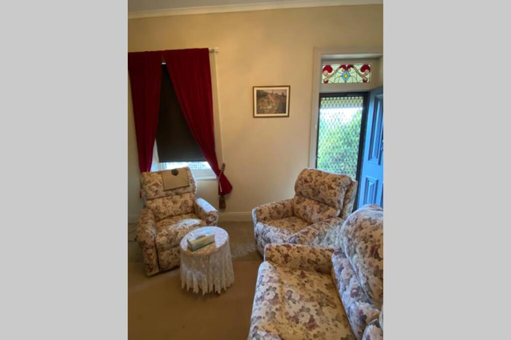 Two-Bedroom House photo 1