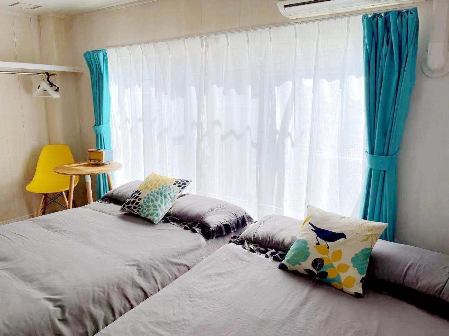 One-Bedroom Apartment photo 3