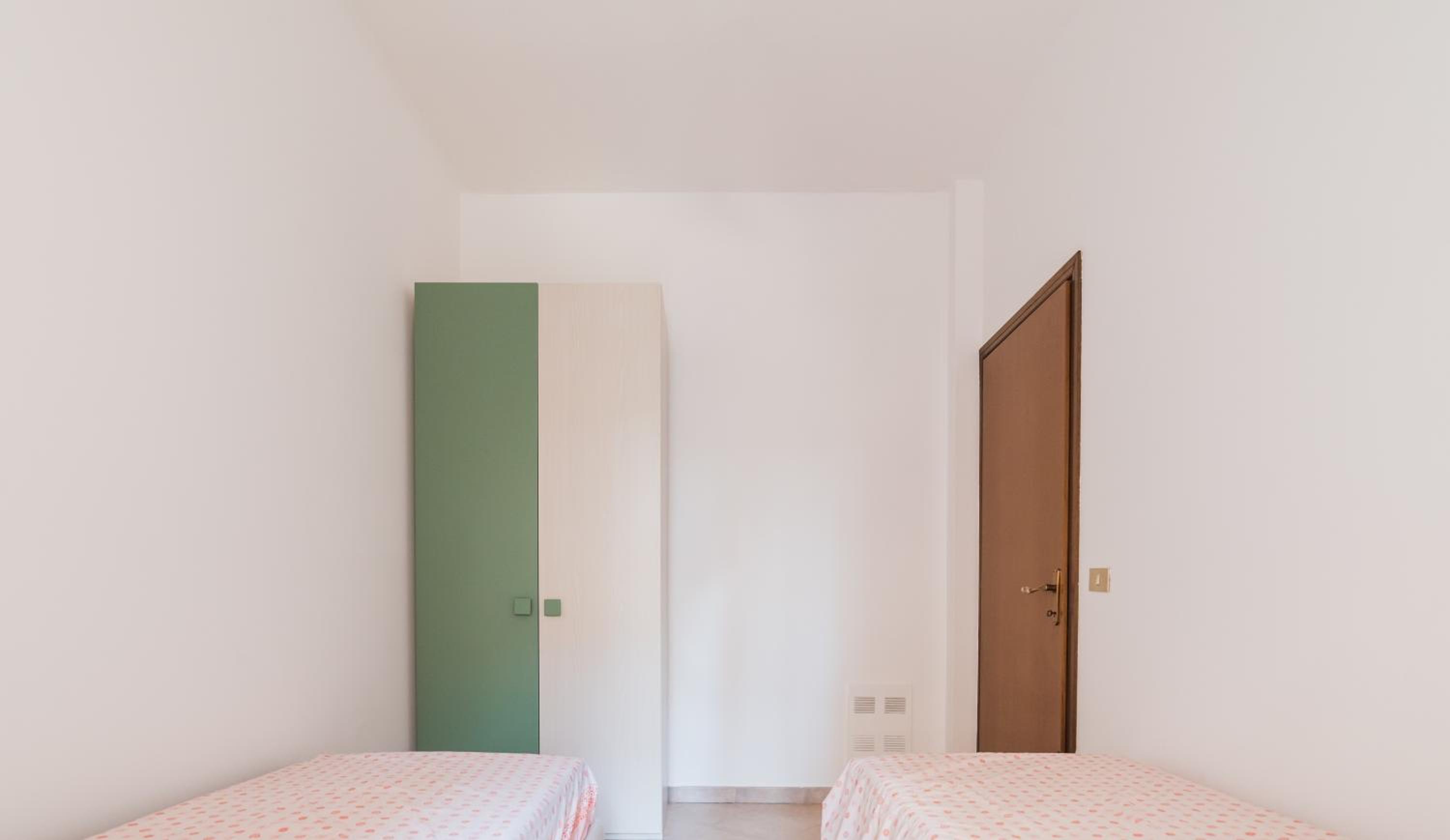 Two-Bedroom Apartment photo 2