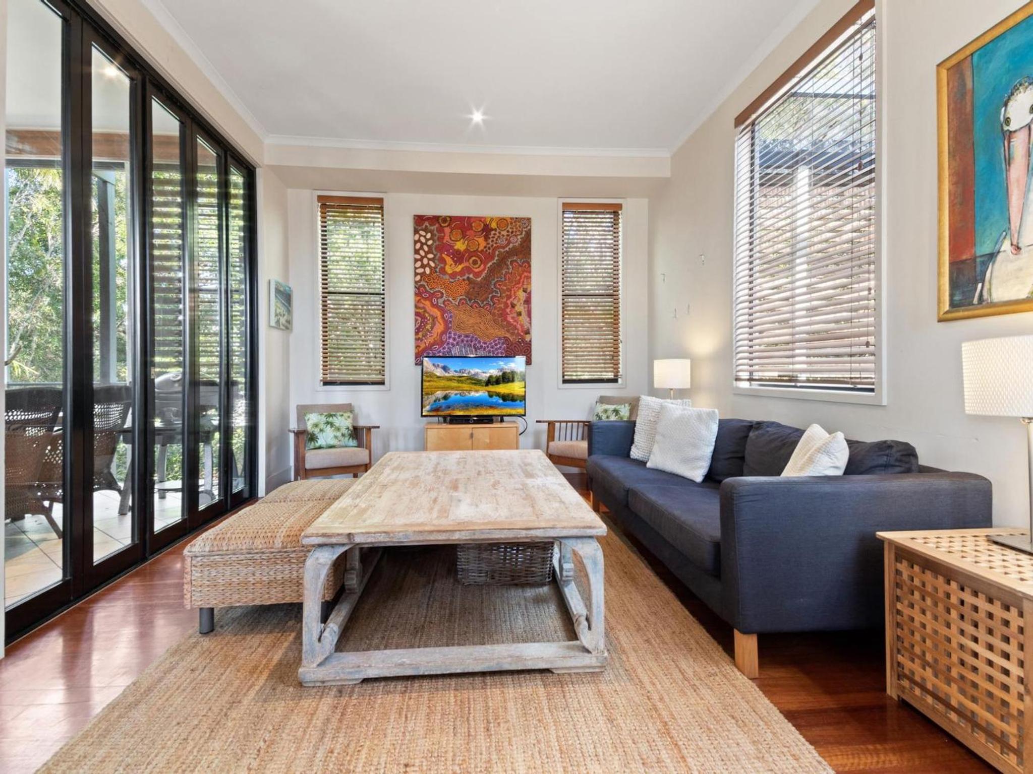 Three-Bedroom House photo 1
