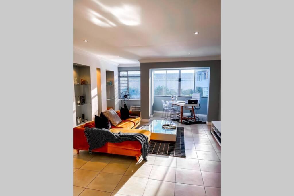 Two-Bedroom Apartment - Photo 7
