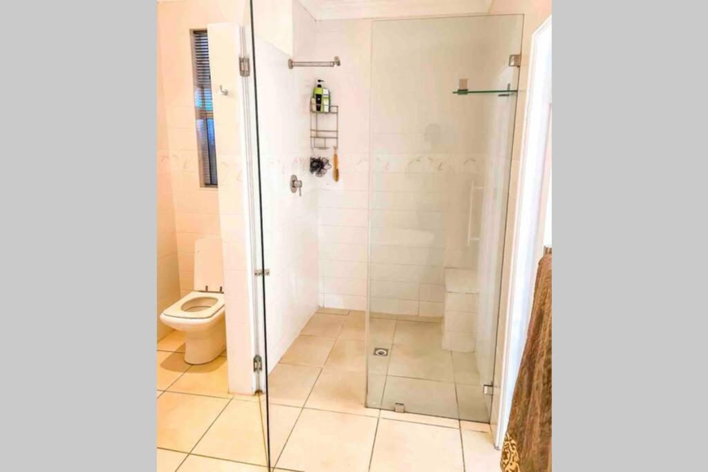 Two-Bedroom Apartment - Photo 9