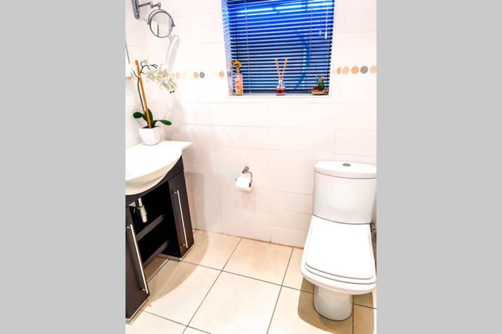 Two-Bedroom Apartment - Photo 10