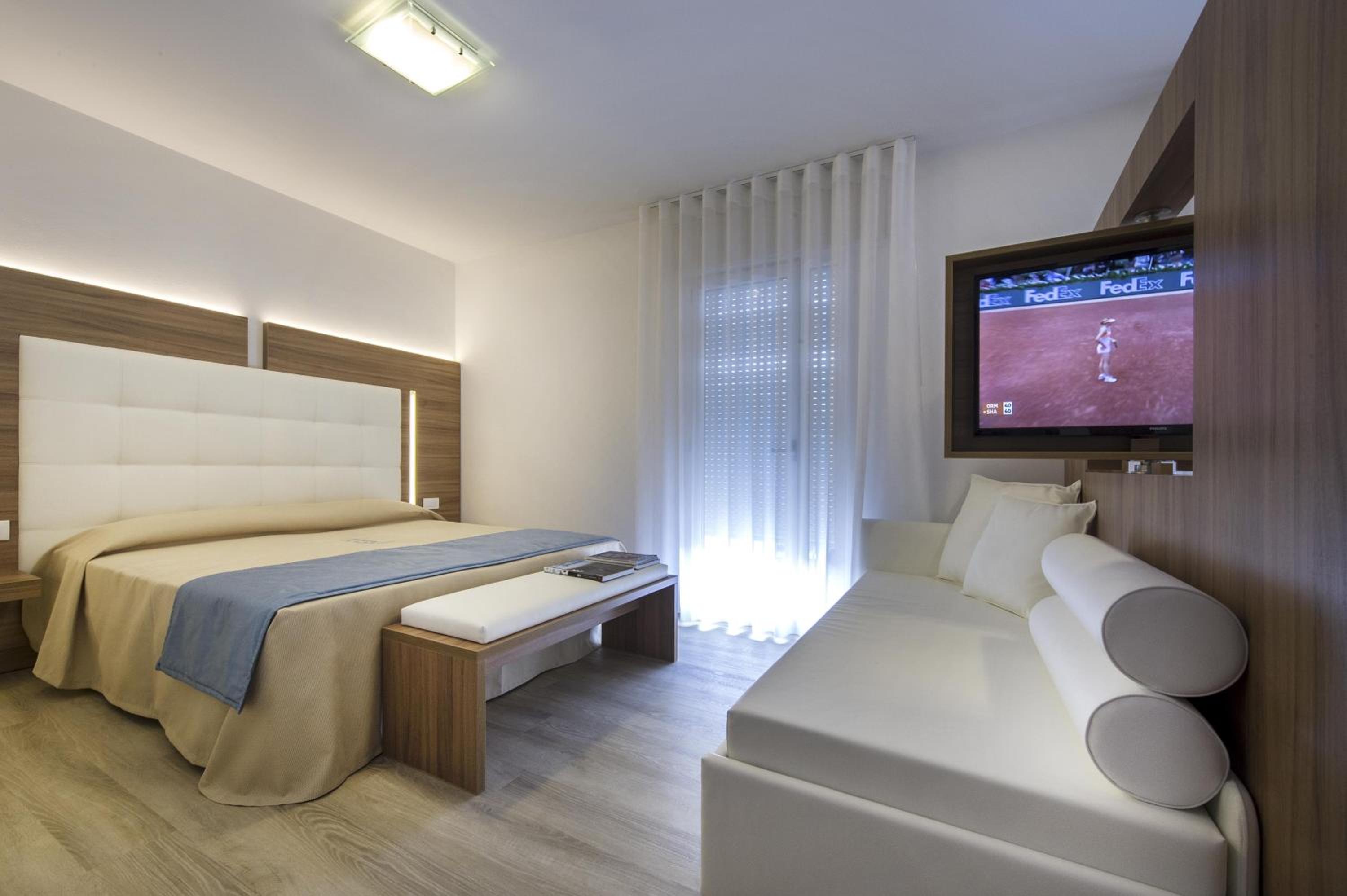 Superior Junior Suite photo 2