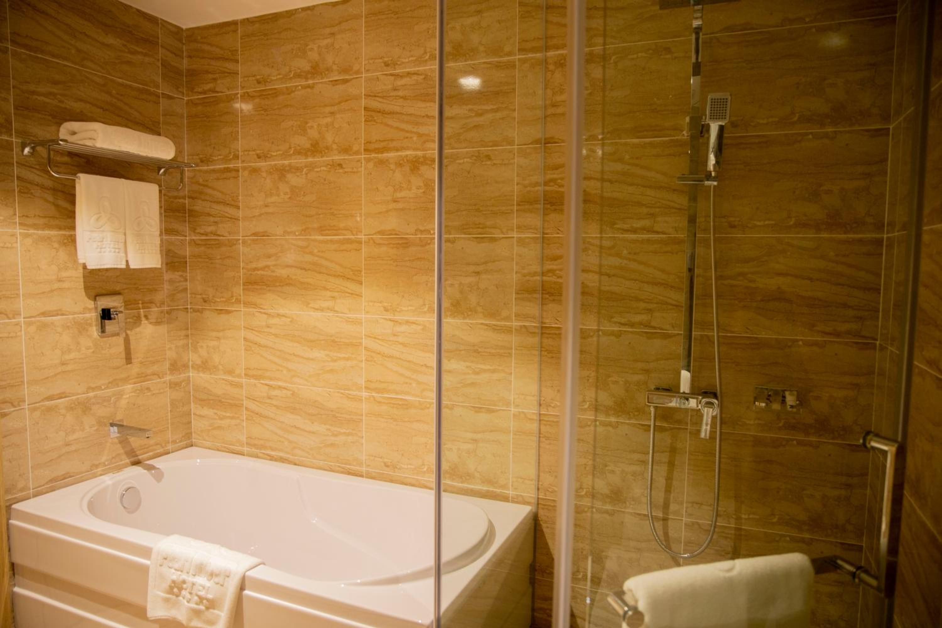 Studio Apartment photo 3