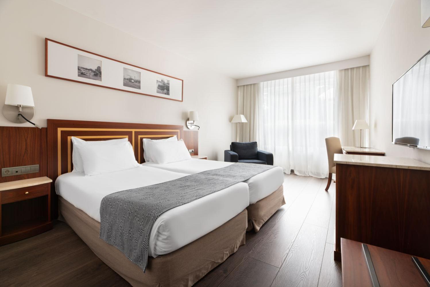 Double or Twin Room - Photo 1