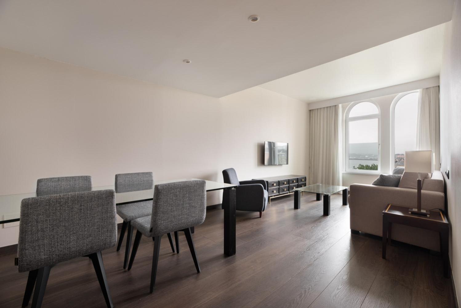 Premium Room with Sea View - Photo 5