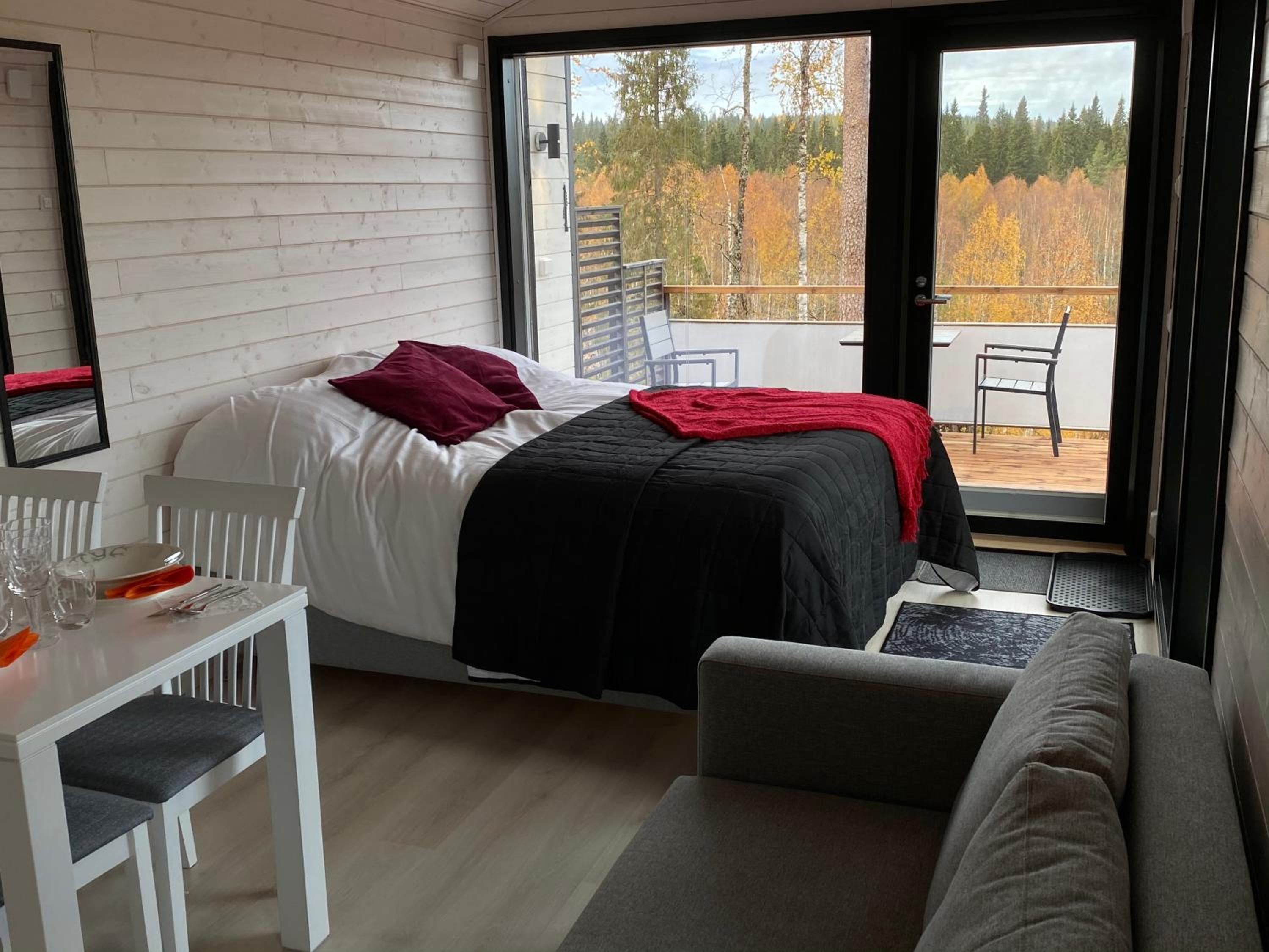 Studio with Spa Bath - Photo 10