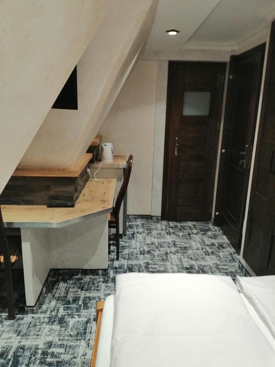 Standard Double Room - Photo 1