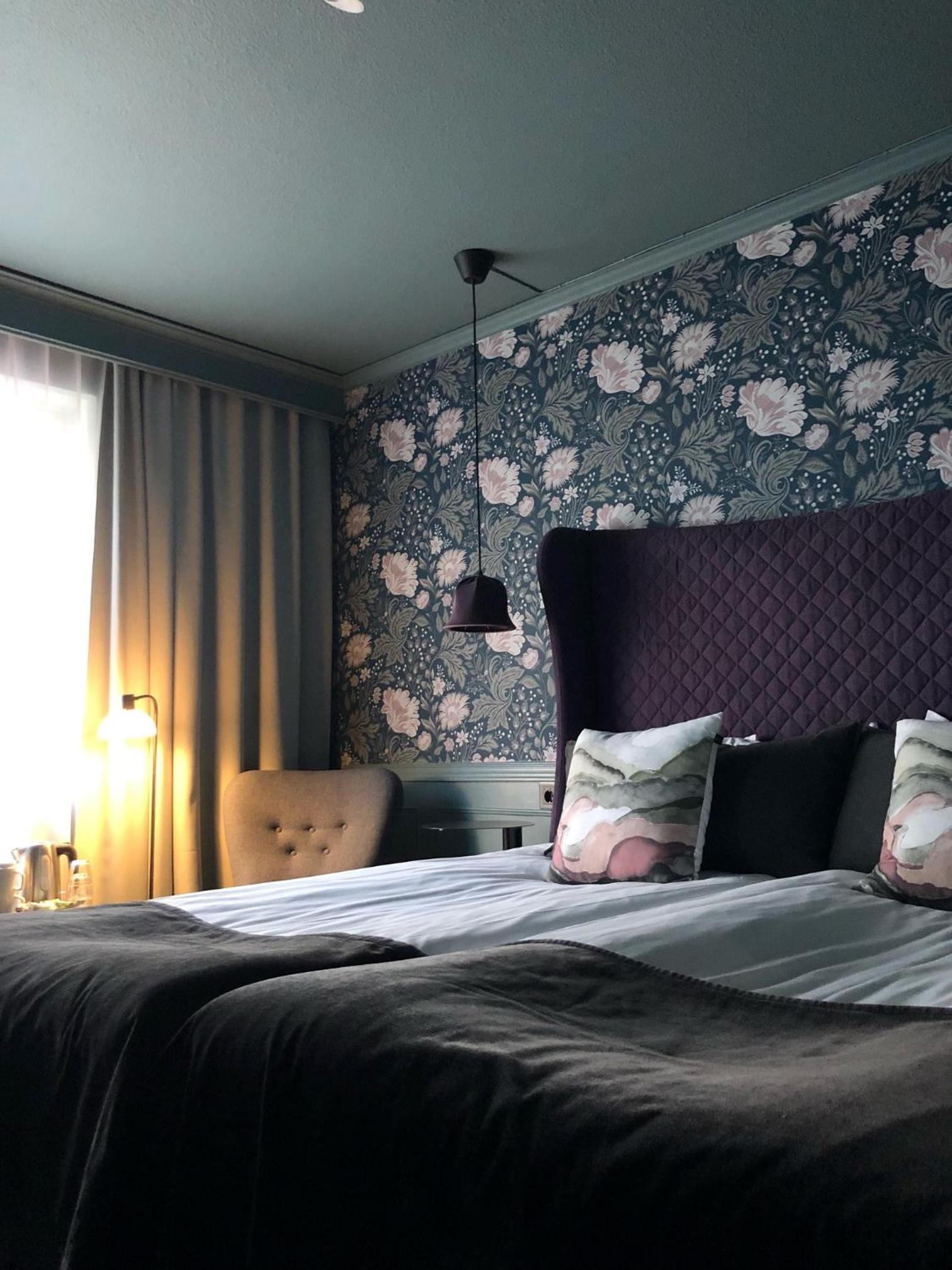 Standard Twin Room - Photo 9