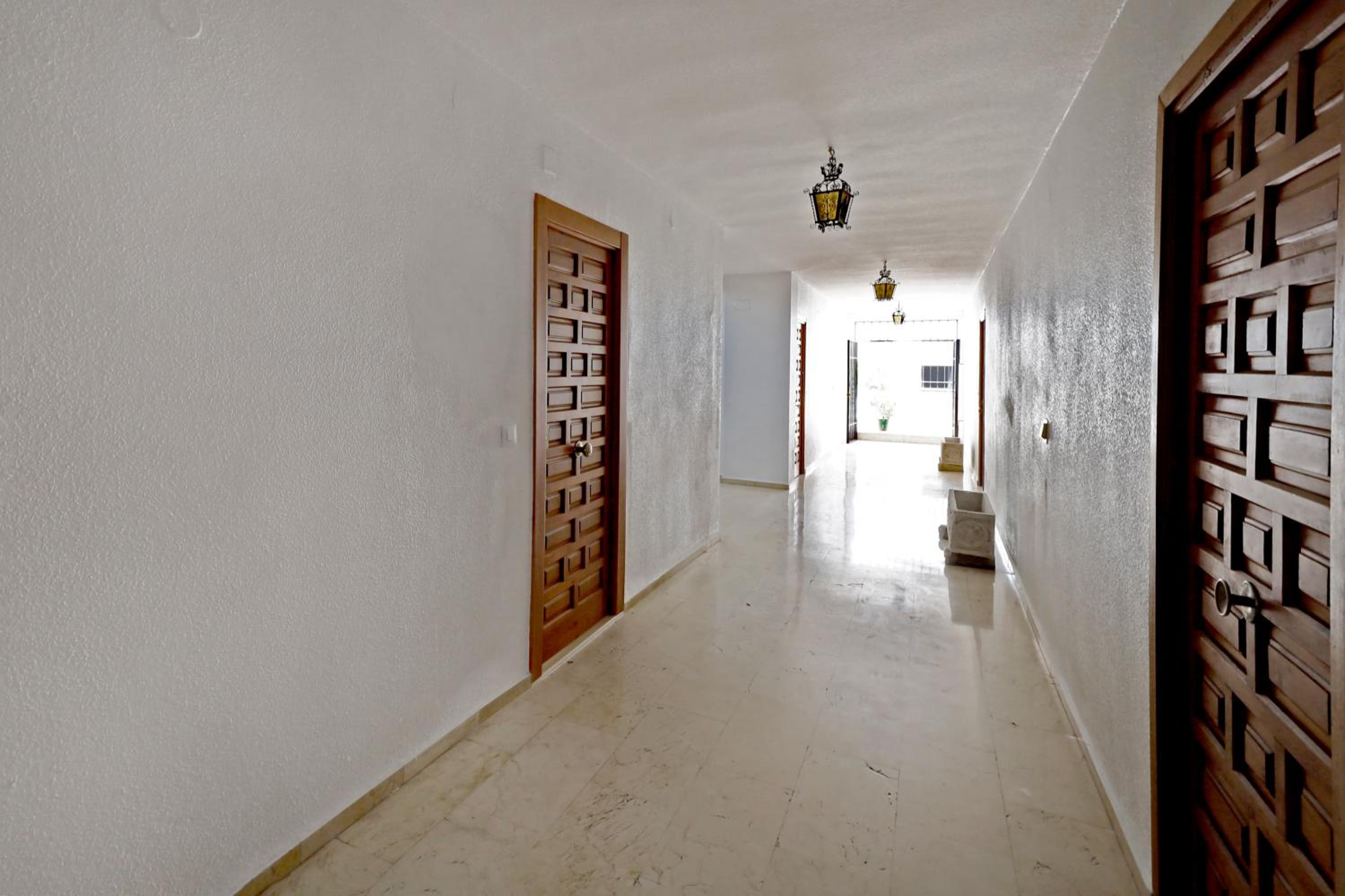 Apartment - Photo 3