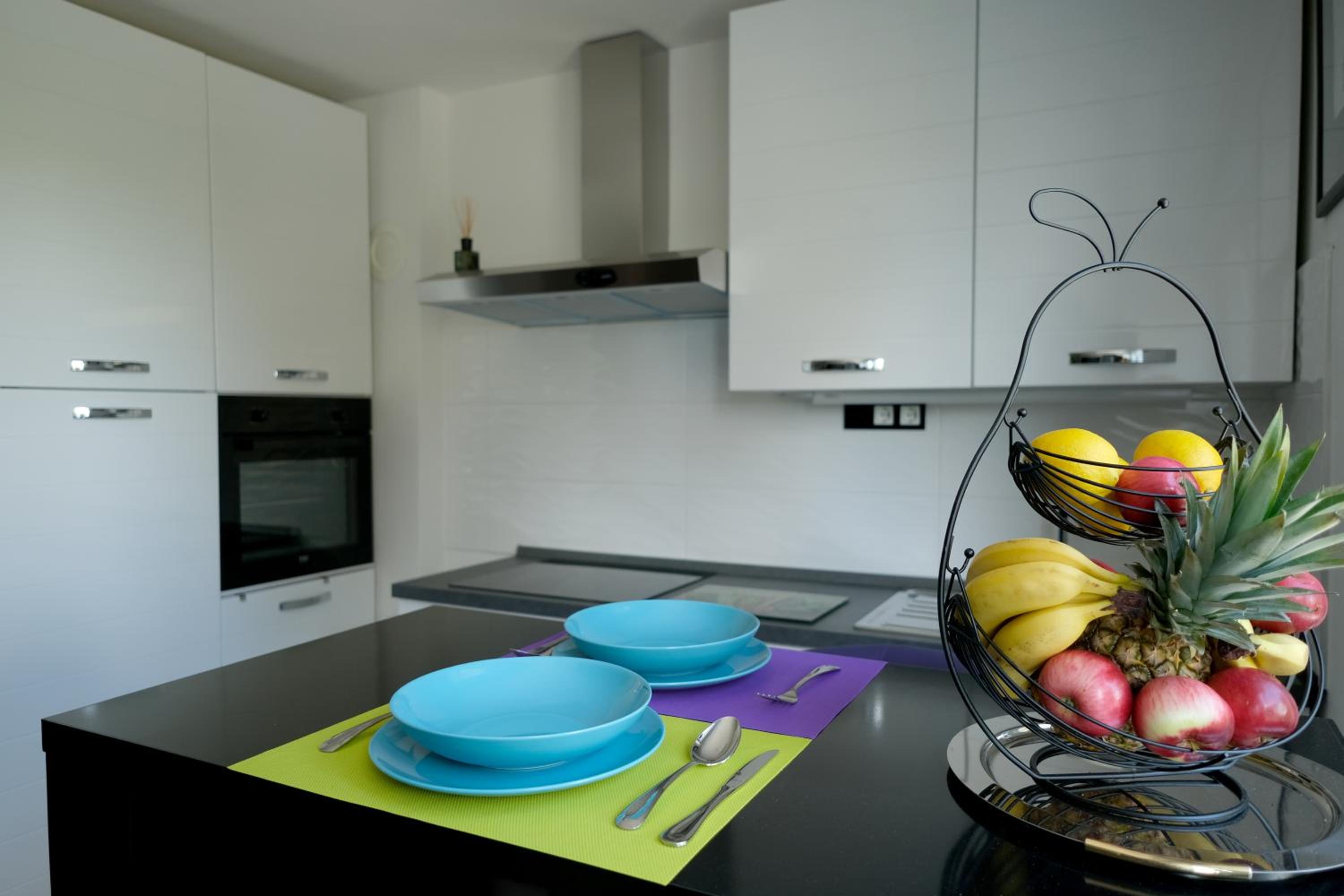 One-Bedroom Apartment - Photo 8