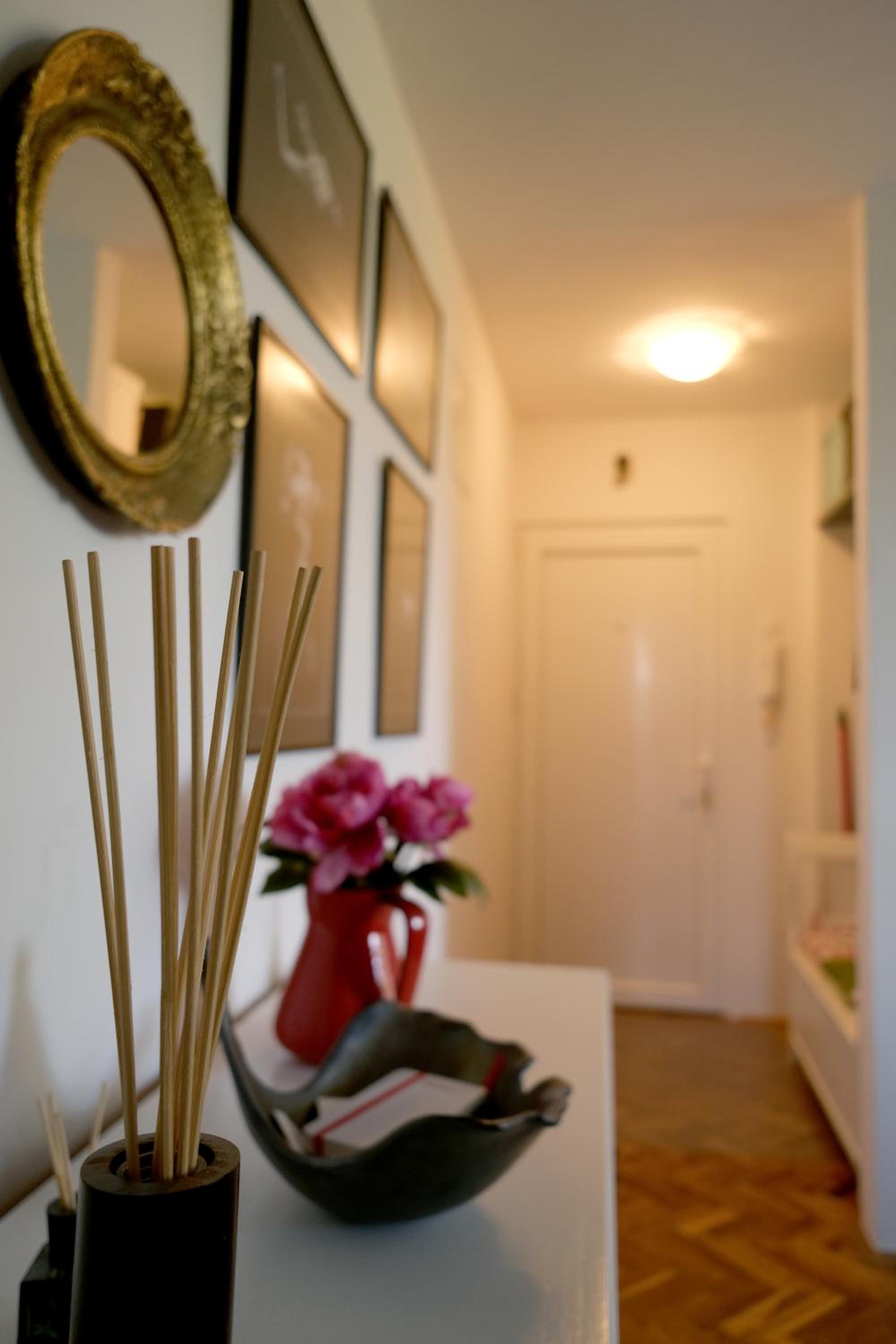 One-Bedroom Apartment - Photo 10