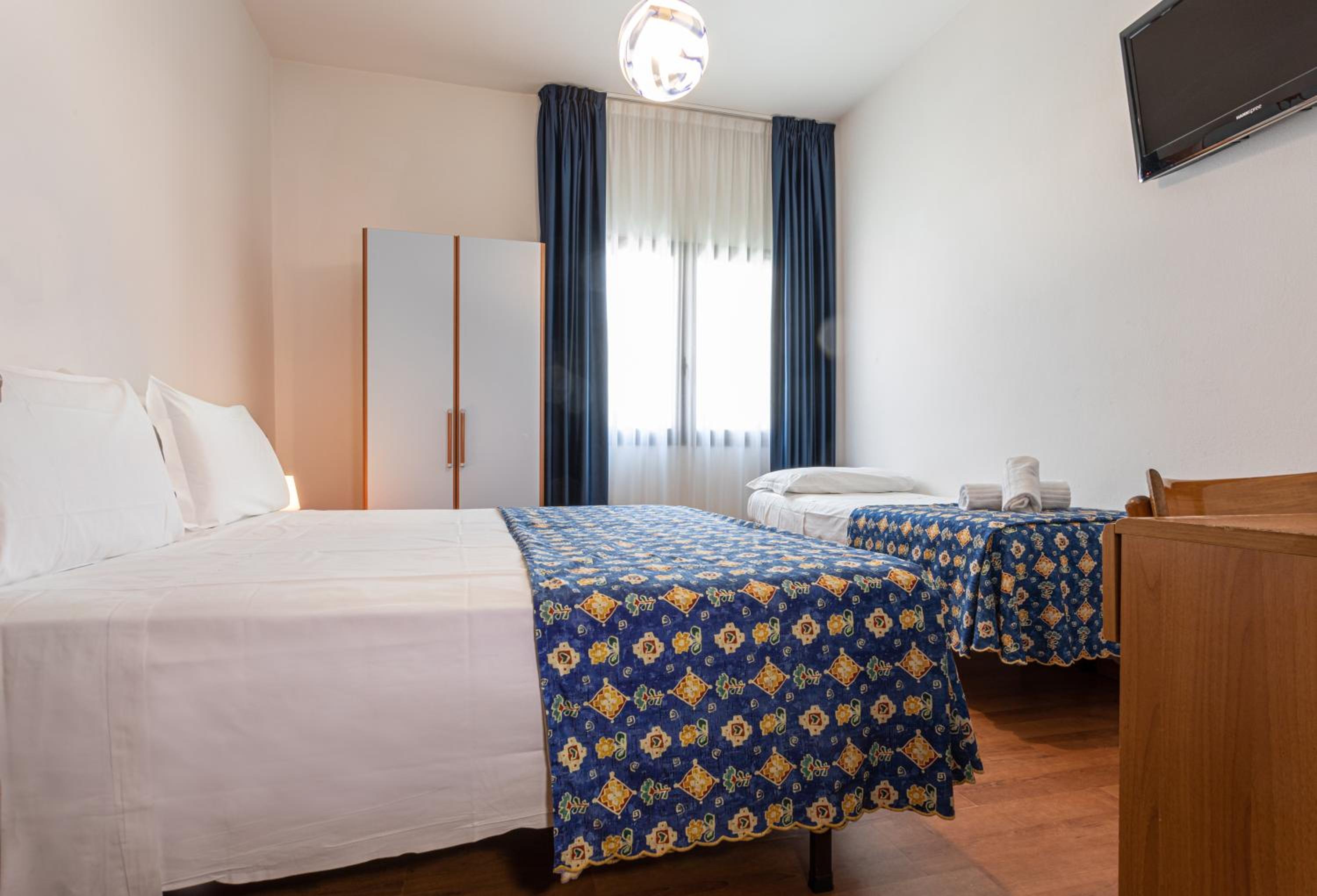 Triple Room - Photo 3