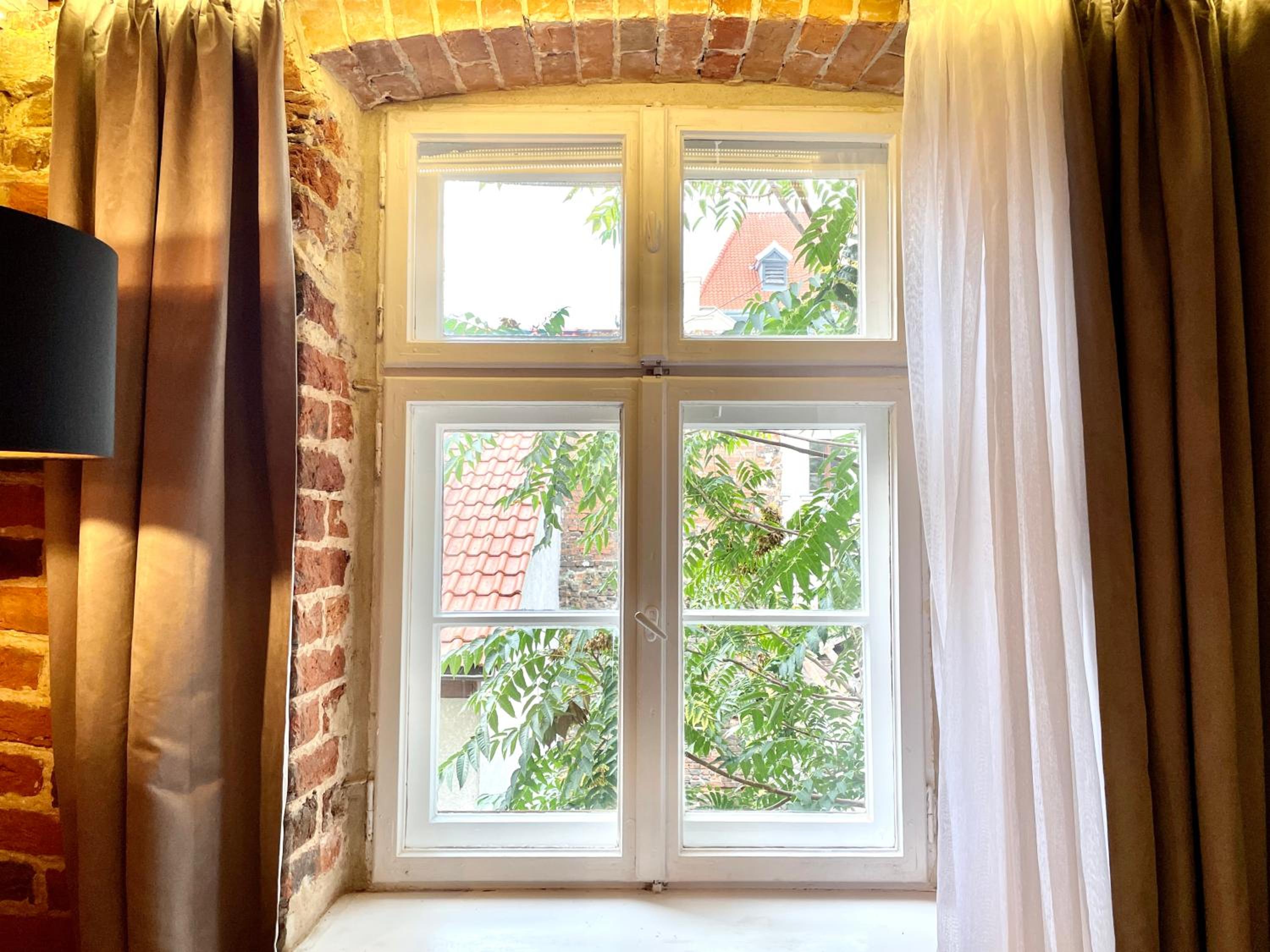 Studio Apartment - Photo 20