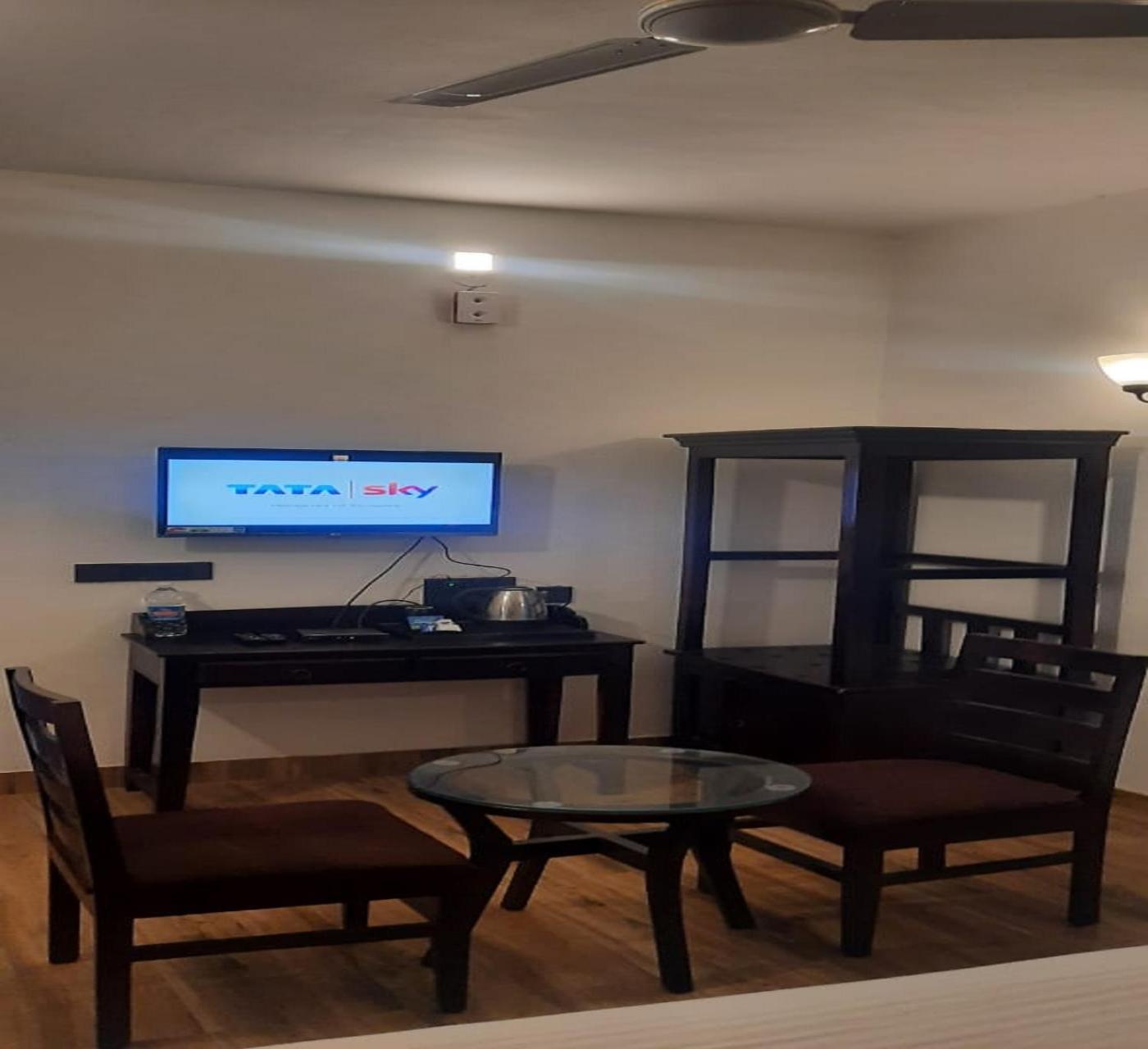 Large Double Room photo 3