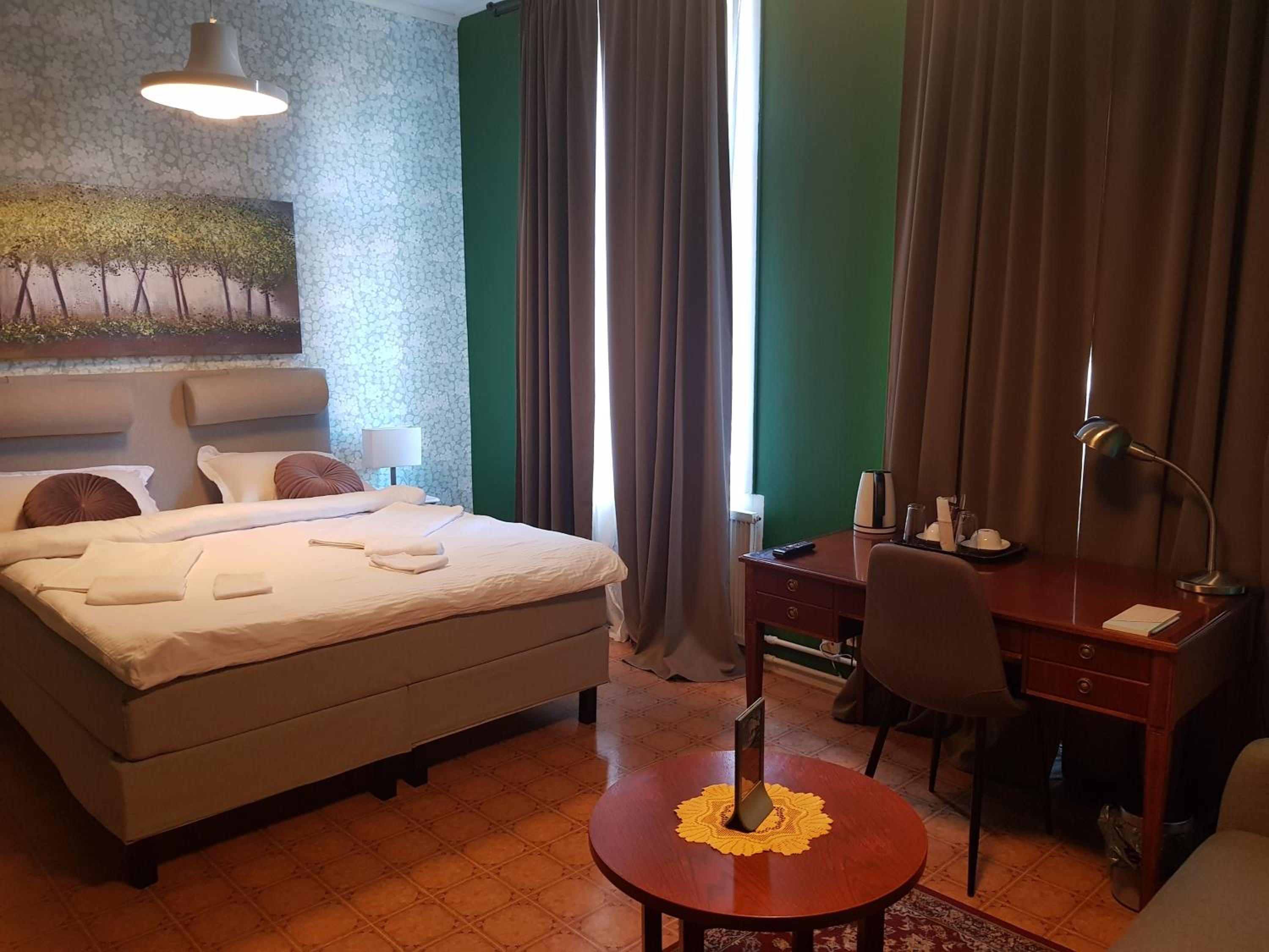 Deluxe Double Room - Photo 1