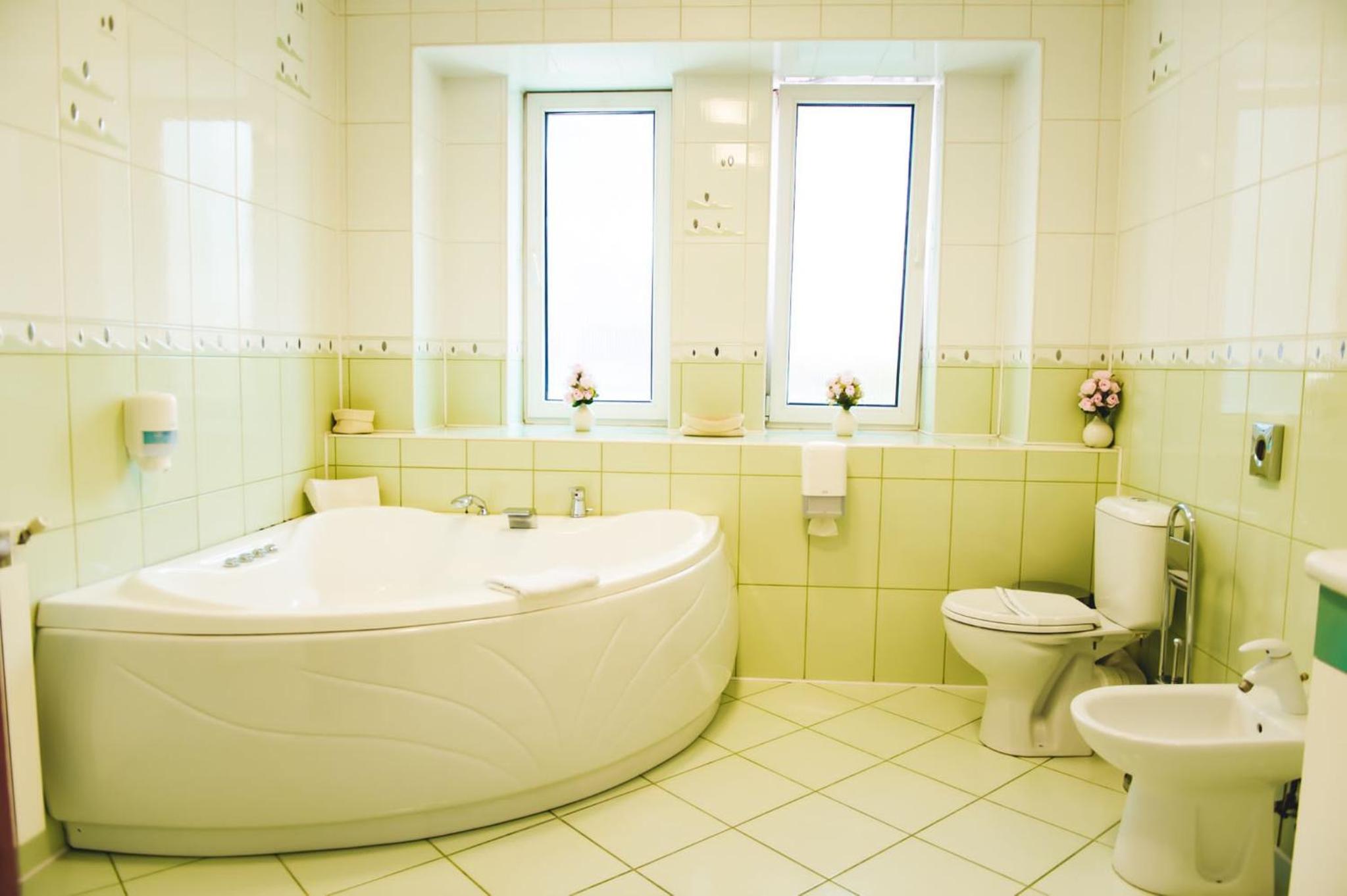 One-Bedroom Suite - Photo 14