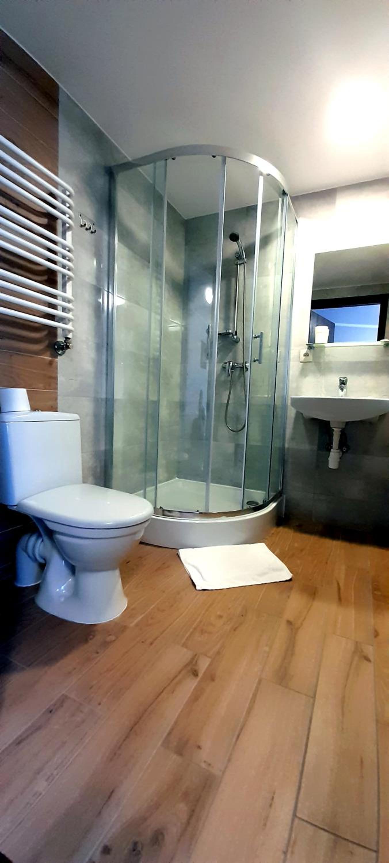 Twin Room - Photo 4