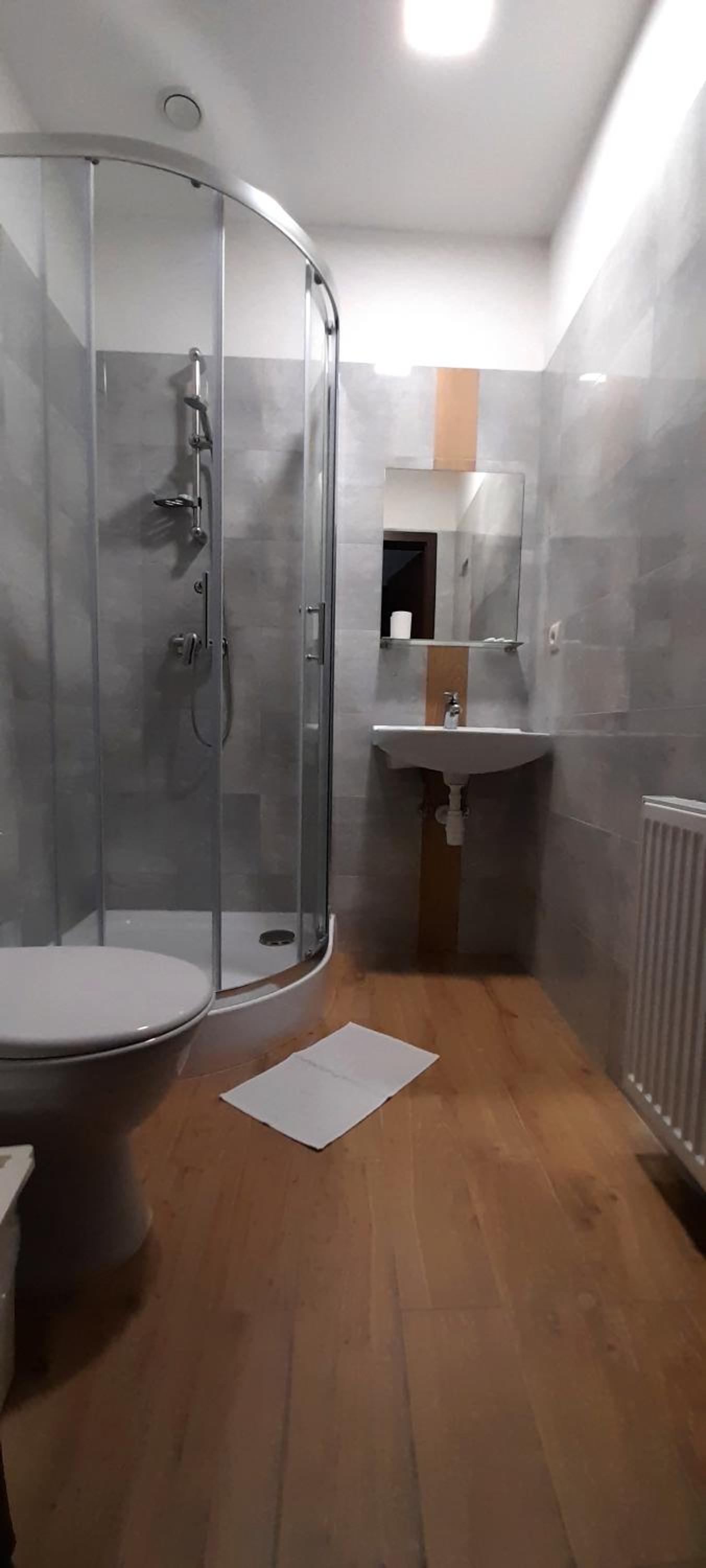 Triple Room - Photo 9