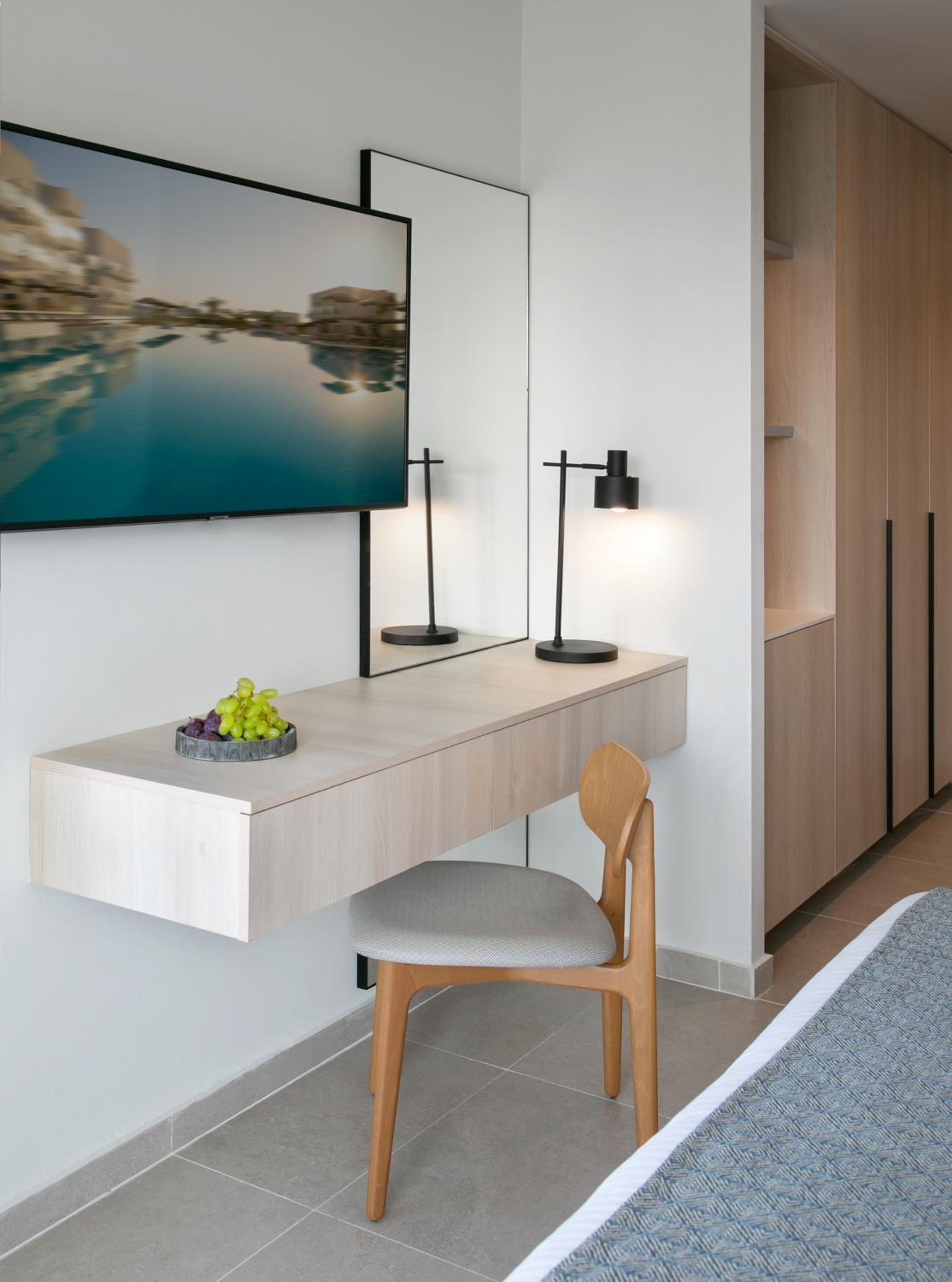 Double Room Inland View - Photo 4