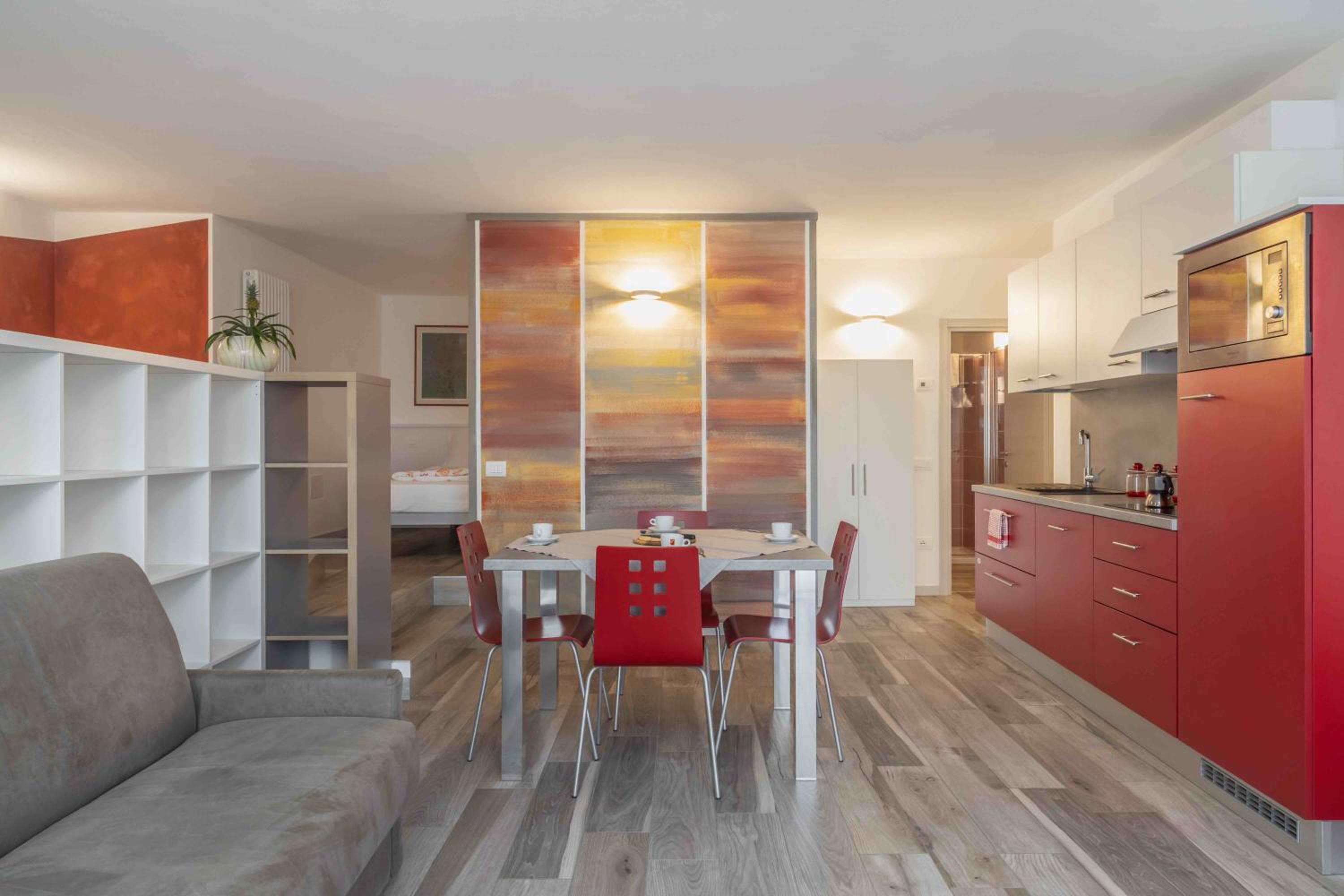 Apartment - Split Level - Photo 9