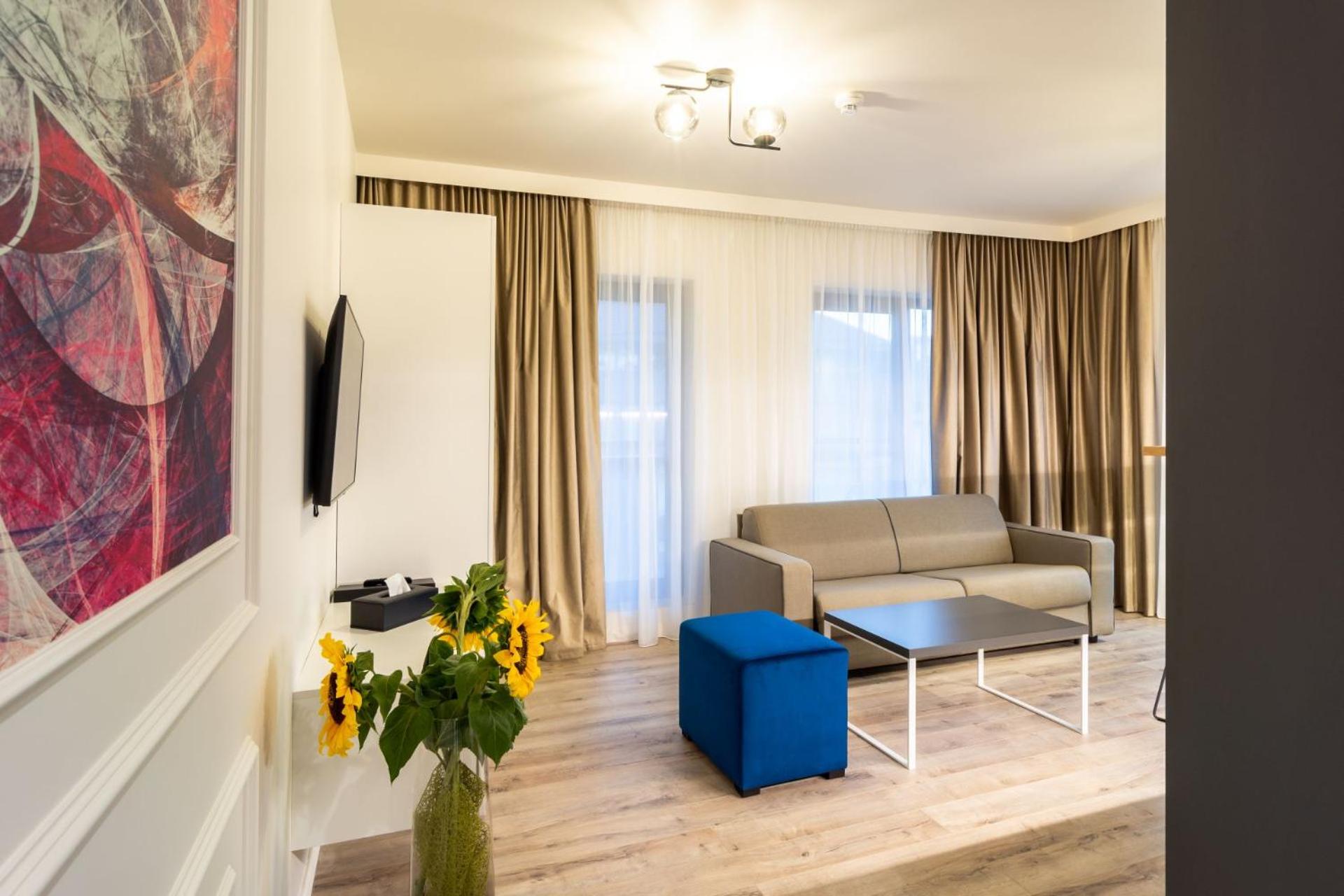 Executive Apartment - Photo 1