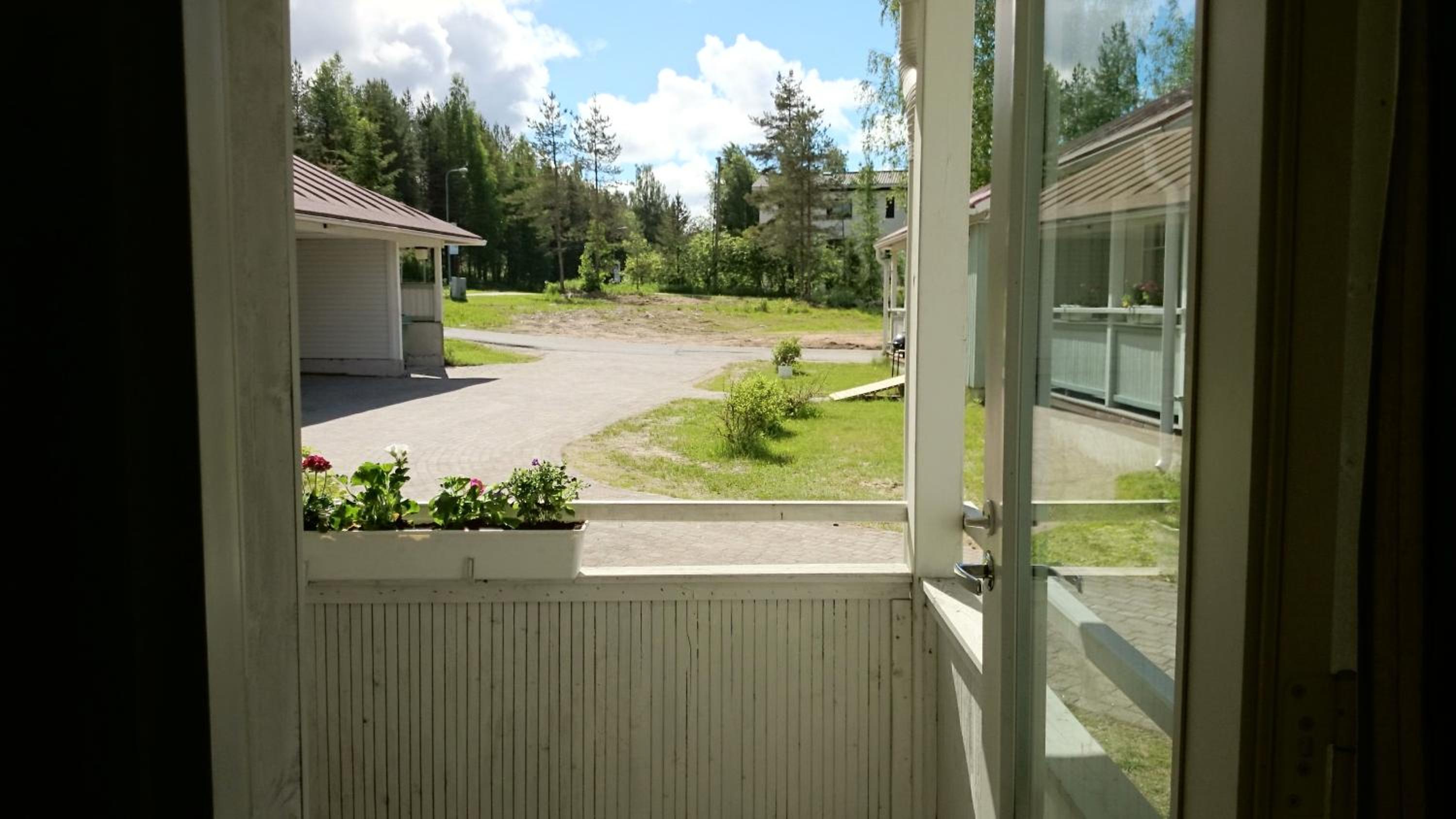 Two-Bedroom Apartment with Sauna - Photo 10
