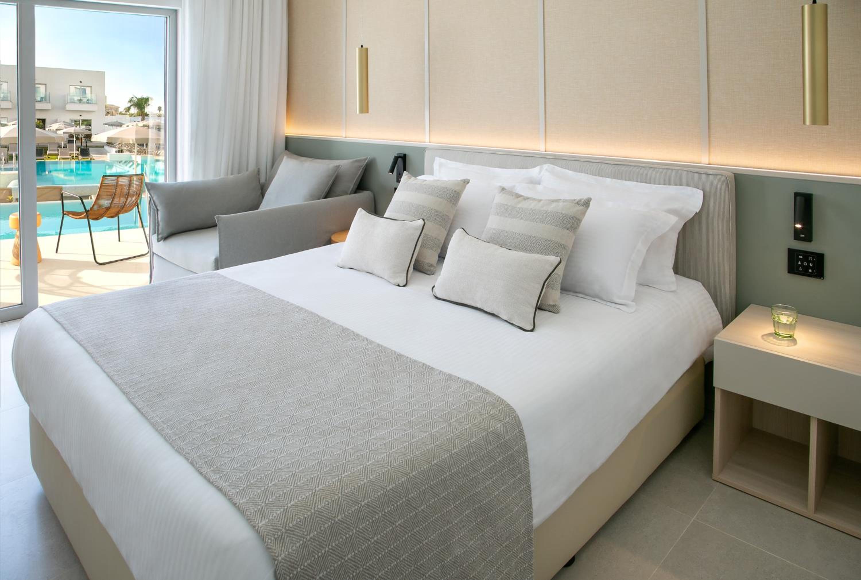 Superior Zimmer mit direktem Zugang zum Pool
