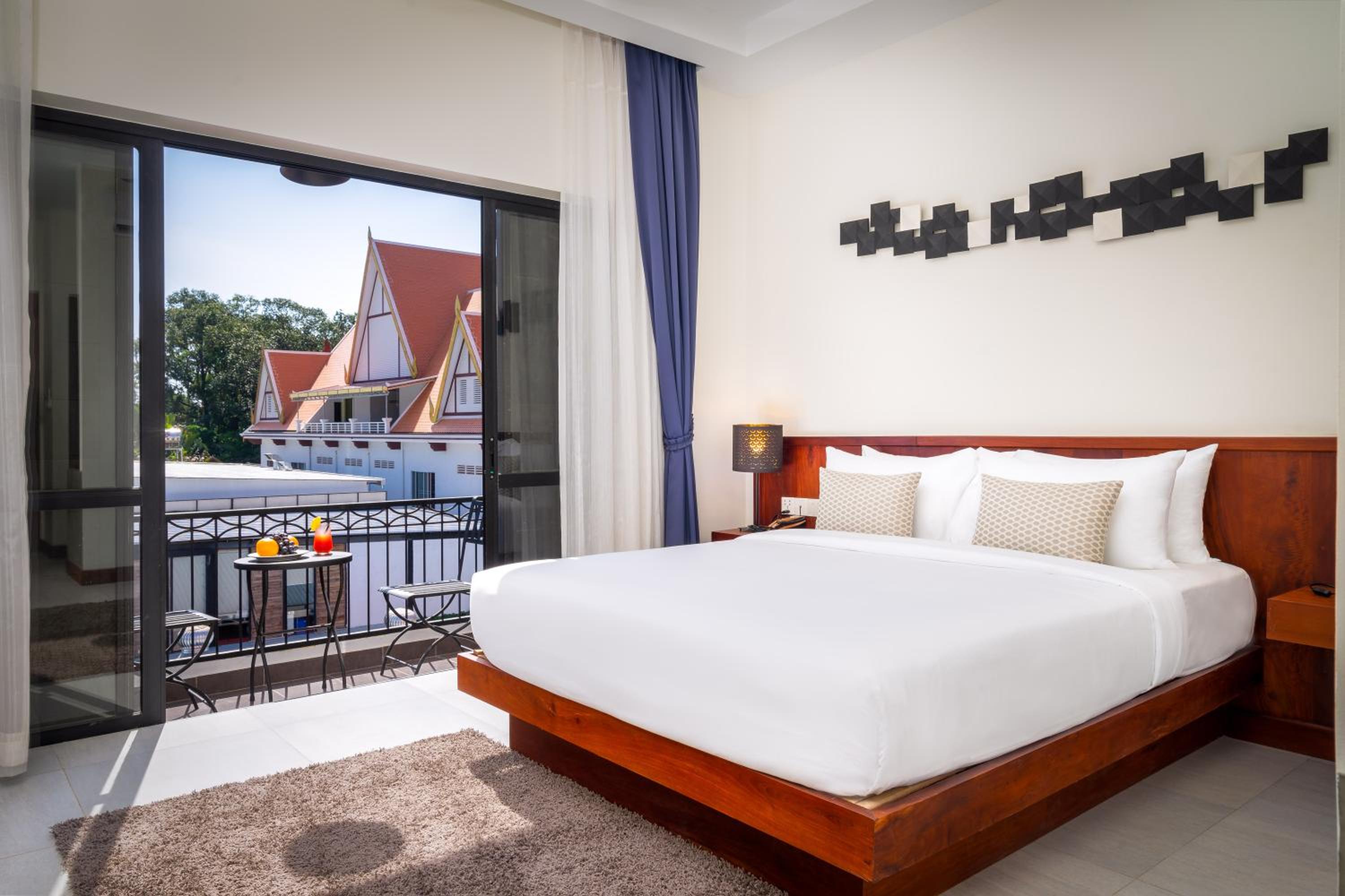 Classic Room with Balcony