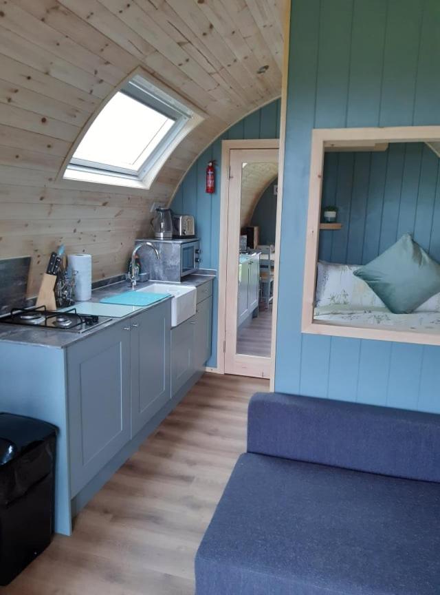 Superior Quadruple Room photo 2