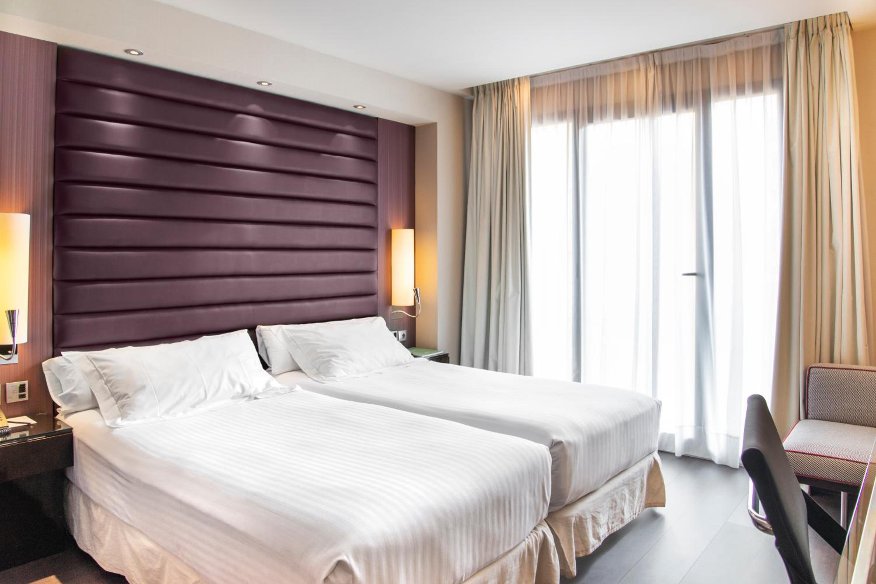 Standard Room photo 2