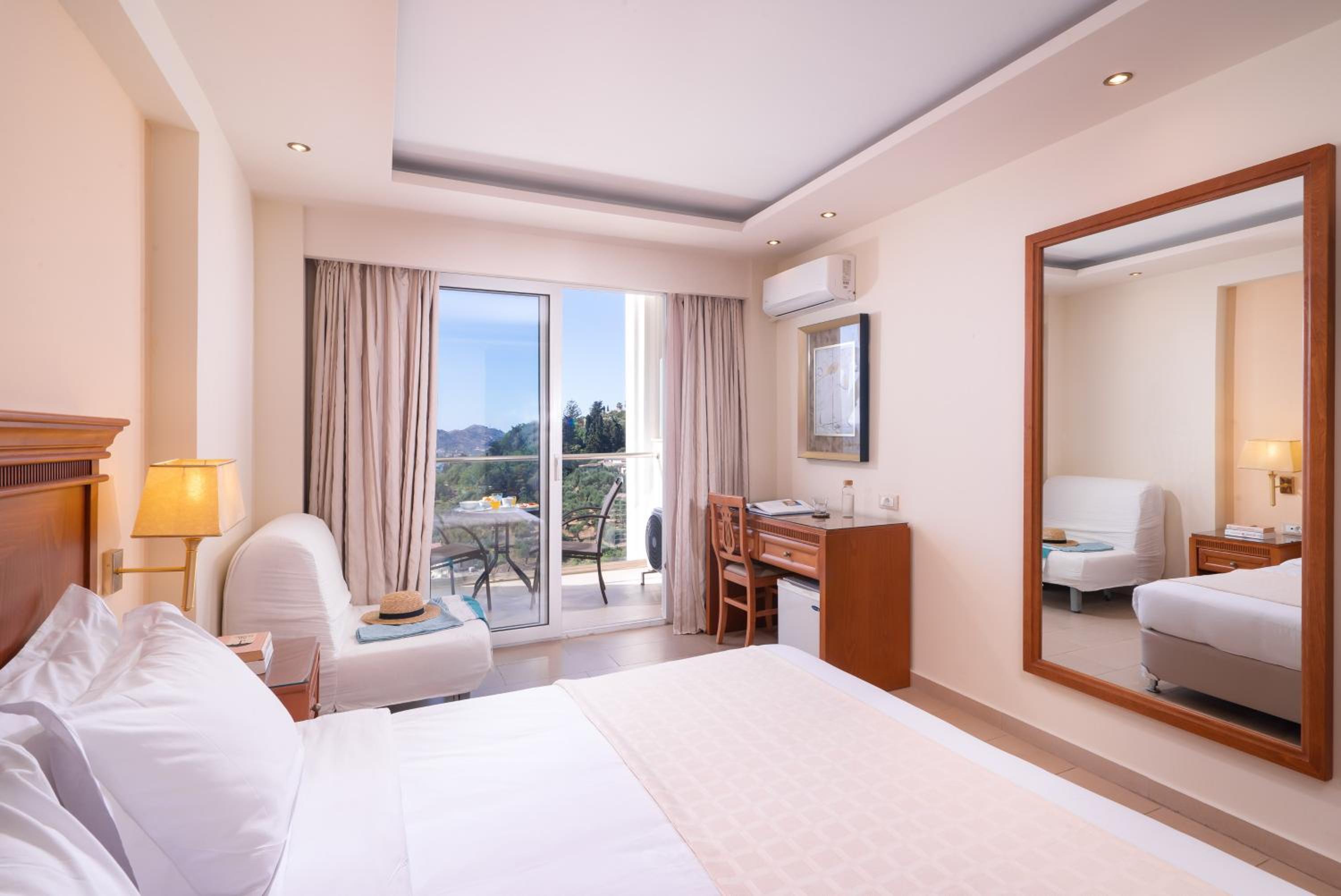 Superior Double / Twin Room