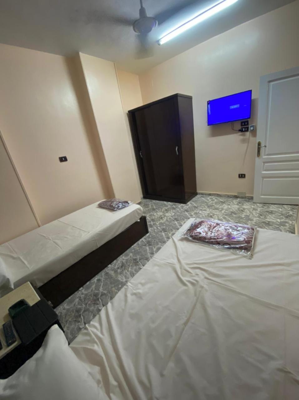 One-Bedroom Apartment (2 Adults) - Photo 7